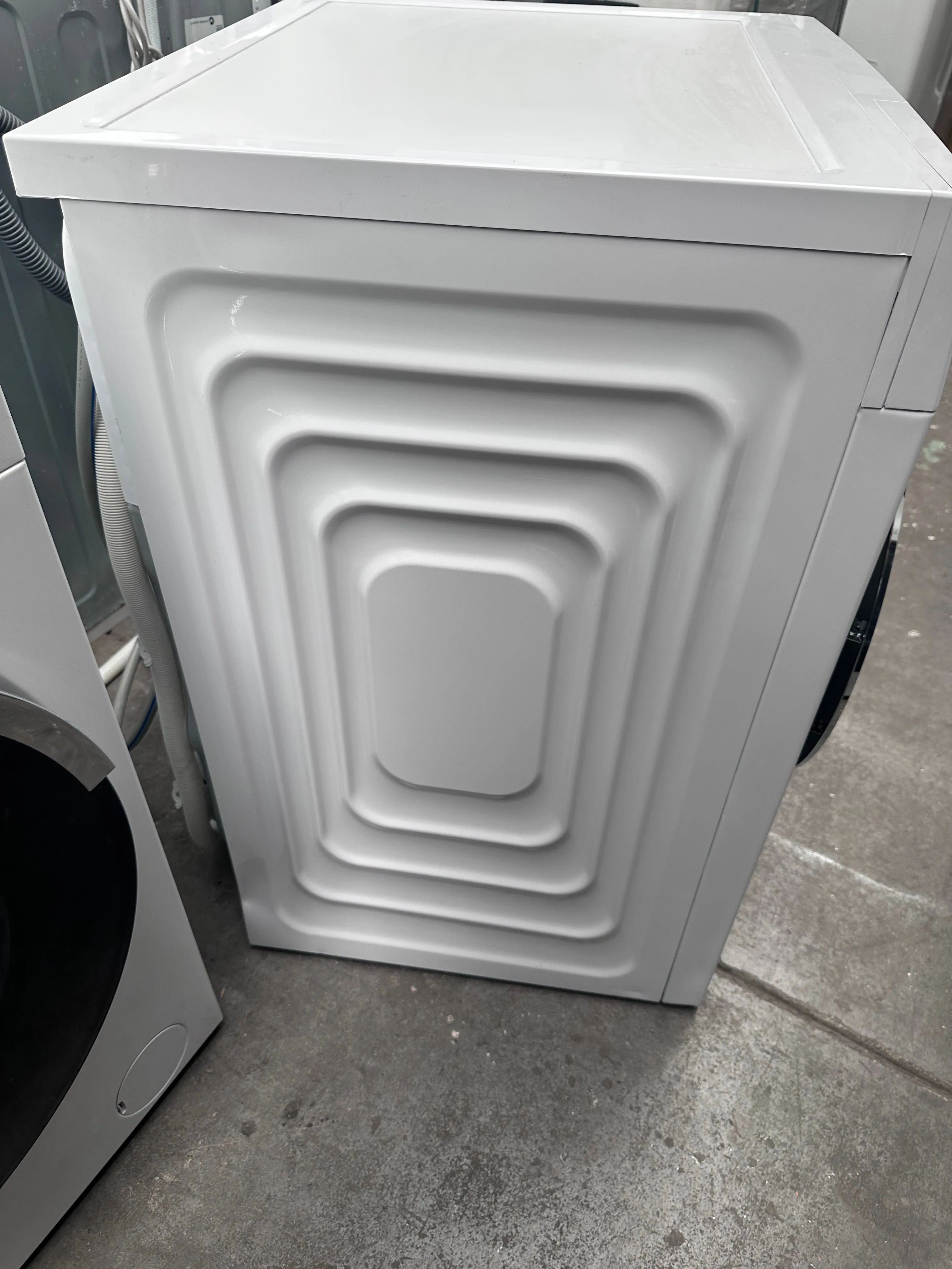 *Current Model* Beko 9kg/5kg UltraFast Washer Dryer Combo BWDB9540W  [Carton Damage]