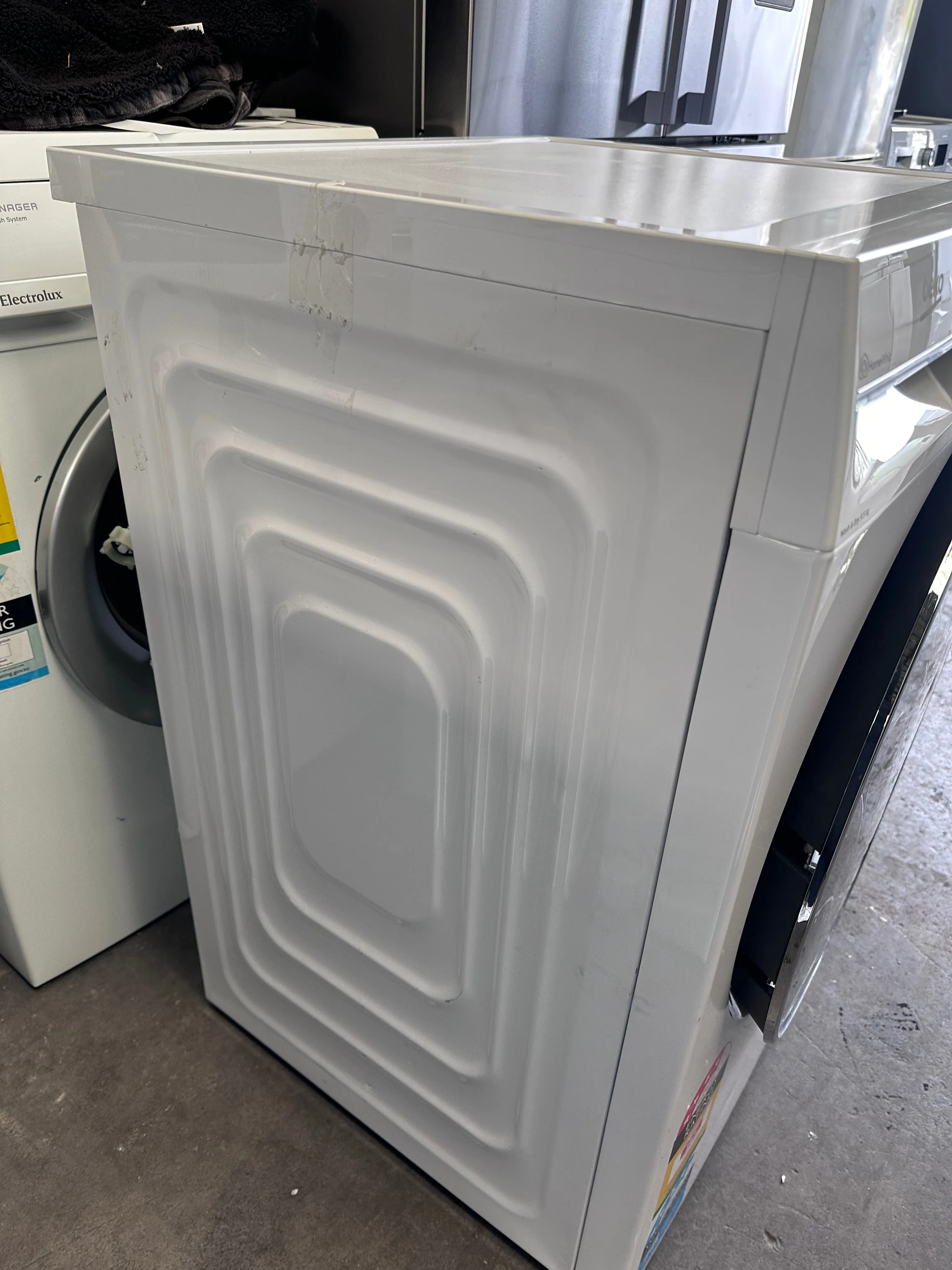 *Current Model* Beko 9kg/5kg UltraFast Washer Dryer Combo BWDB9540W [Carton Damage]