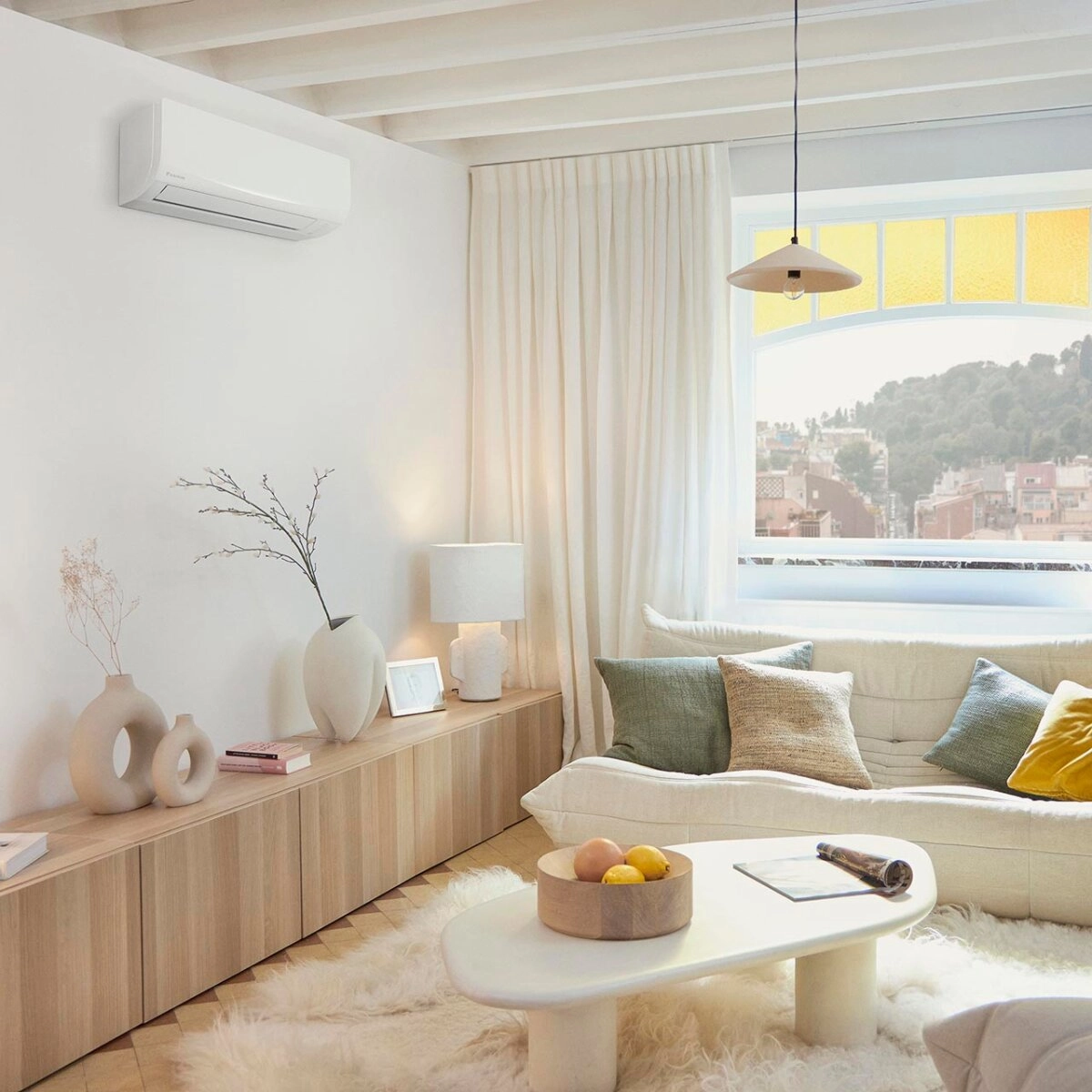 Daikin Sensira WiFi 21000 BTU R32 Inverter A  /A  Air Conditioner