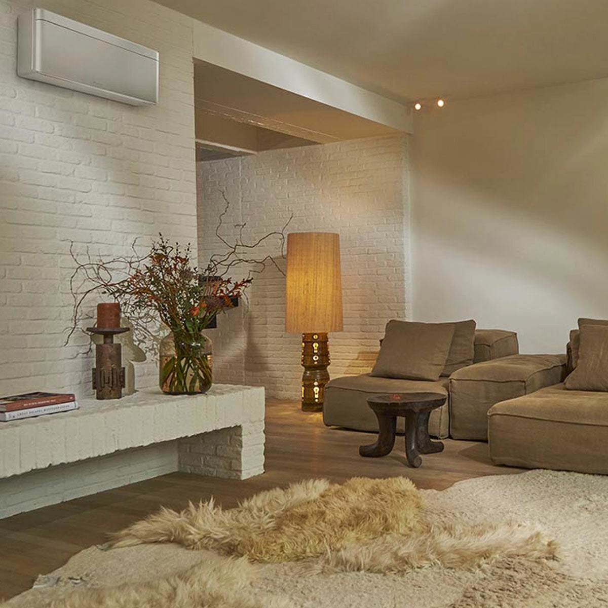 Daikin Stylish Silver dual split air conditioner 7000 9000 BTU inverter A    wifi external unit 4 kW