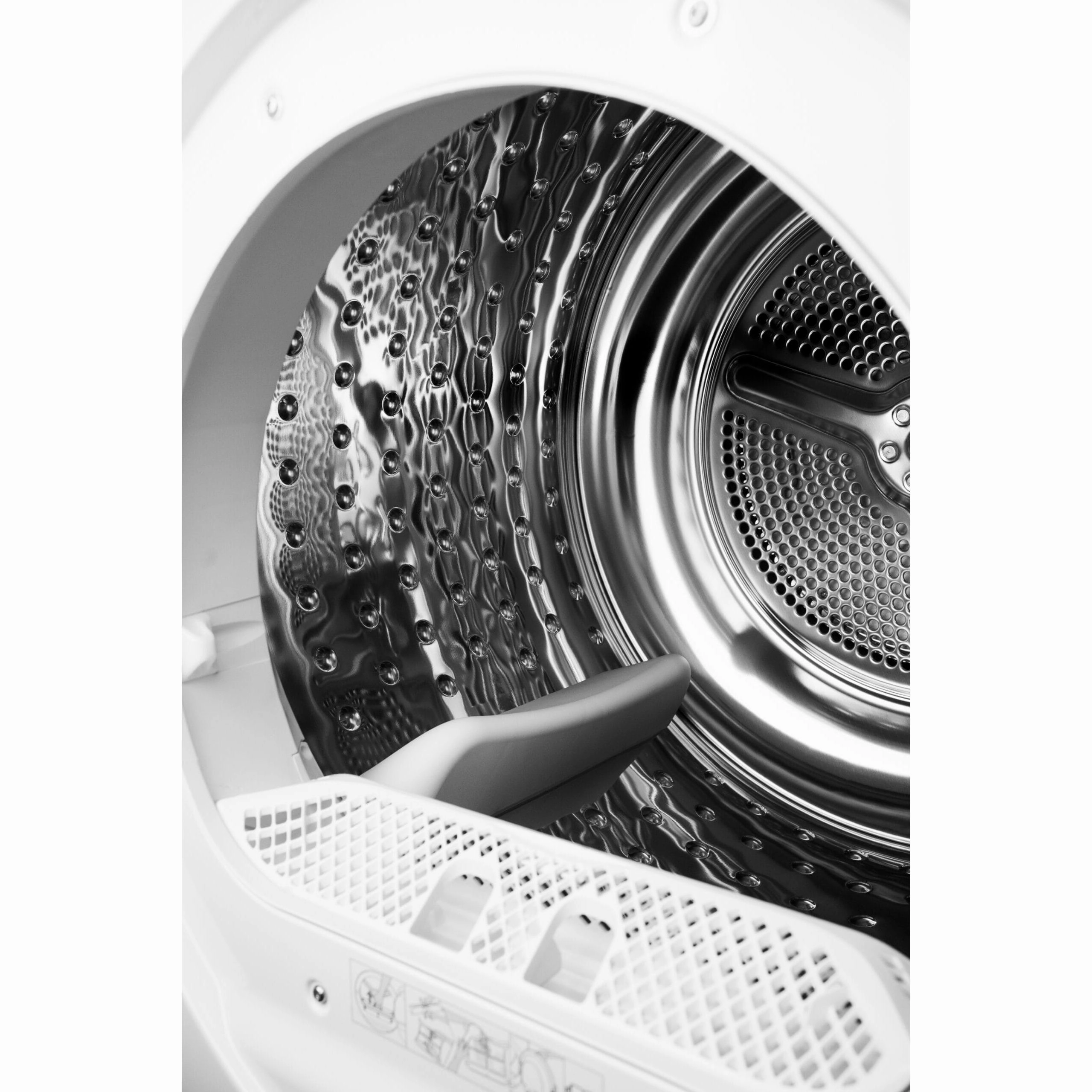 Danby 4.0 cu. ft. Compact Condensing Sensor Dryer DDY040D3WDB