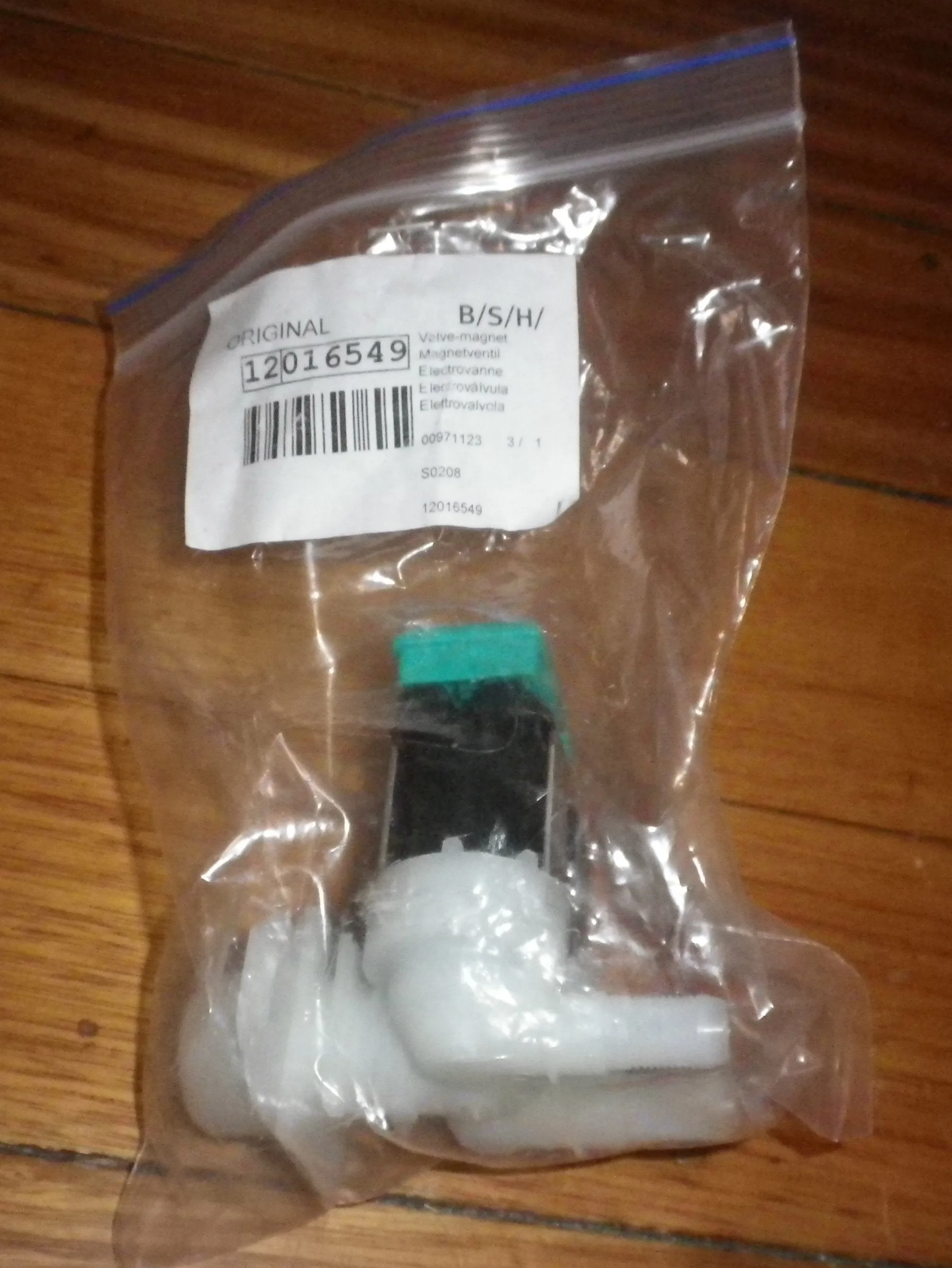 Dual Inlet Valve for Bosch WAK24160AU Front Load Washer - Part # 12016549