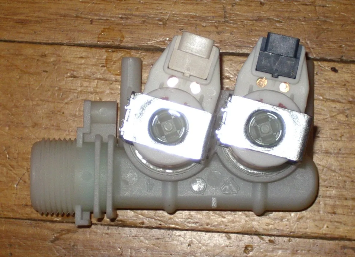 Dual Inlet Valve suits Ariston Front Load Washer - Part # 110333, C00110333