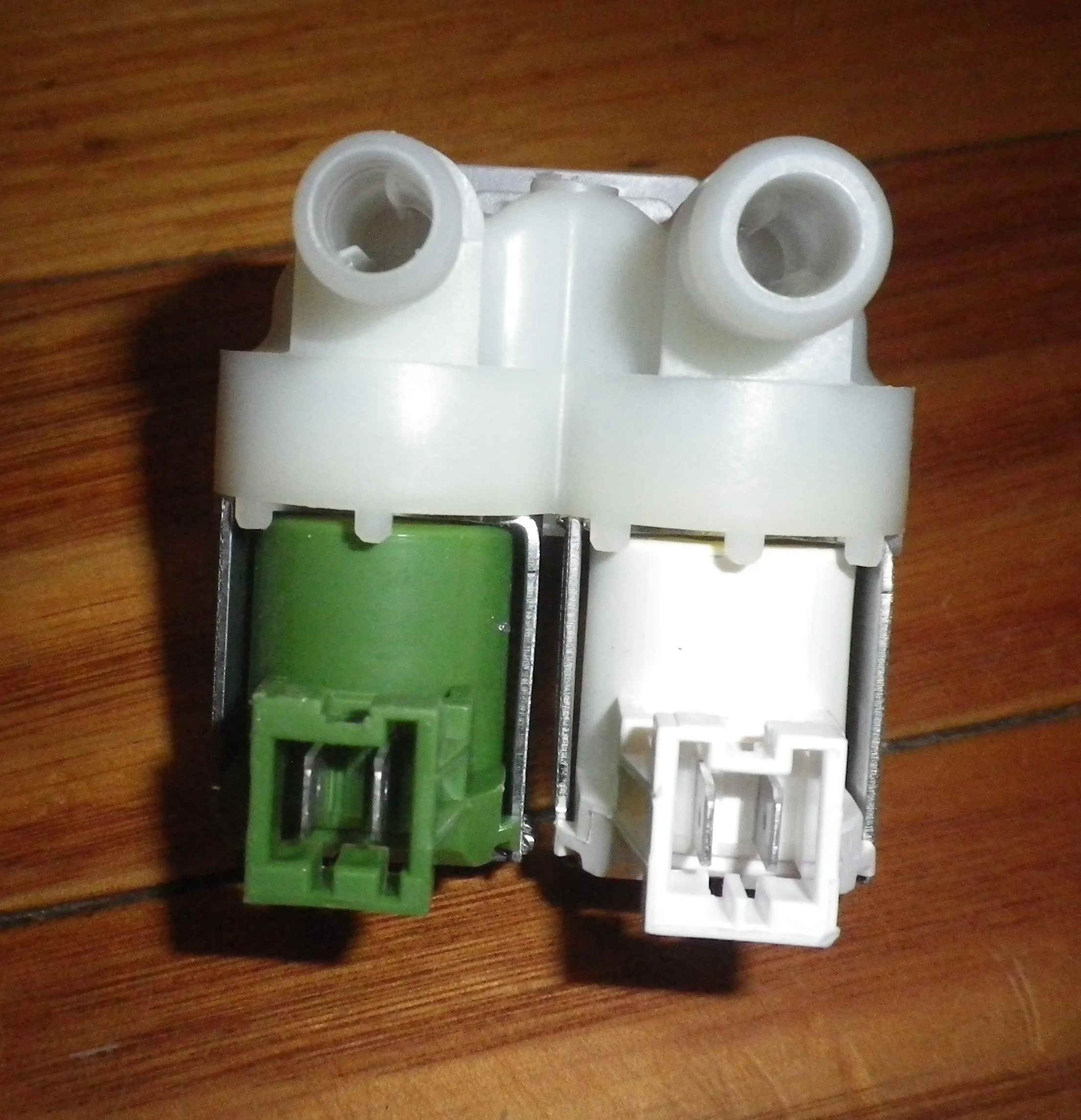 Dual Inlet Valve suits Electrolux EW1050F Front Load Washer - Part # 3792260725
