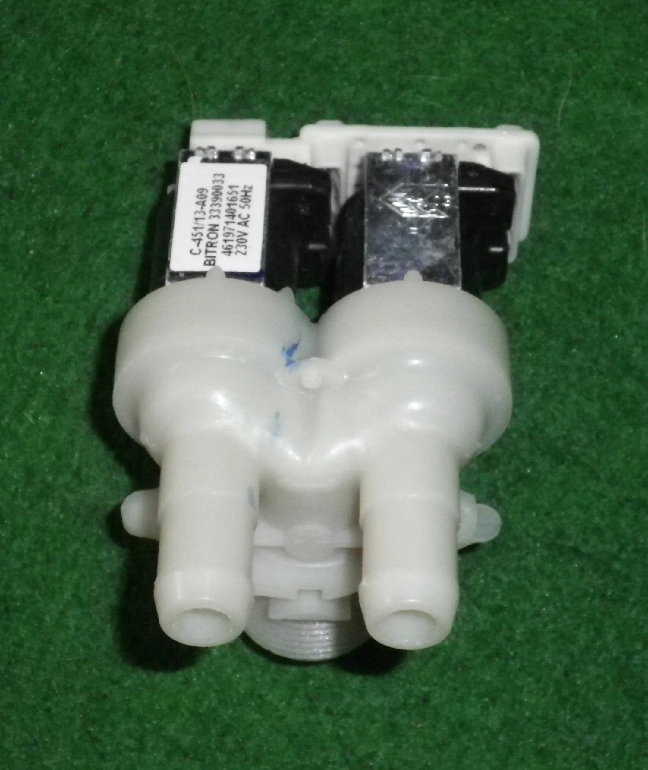 Dual Inlet Valve suits Whirlpool WFS Front Load Washer - Part # 481227128558