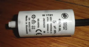 Ducati 5uF 400Volt Motor Run Capacitor with Wires - Part # 4.16.10.08.14