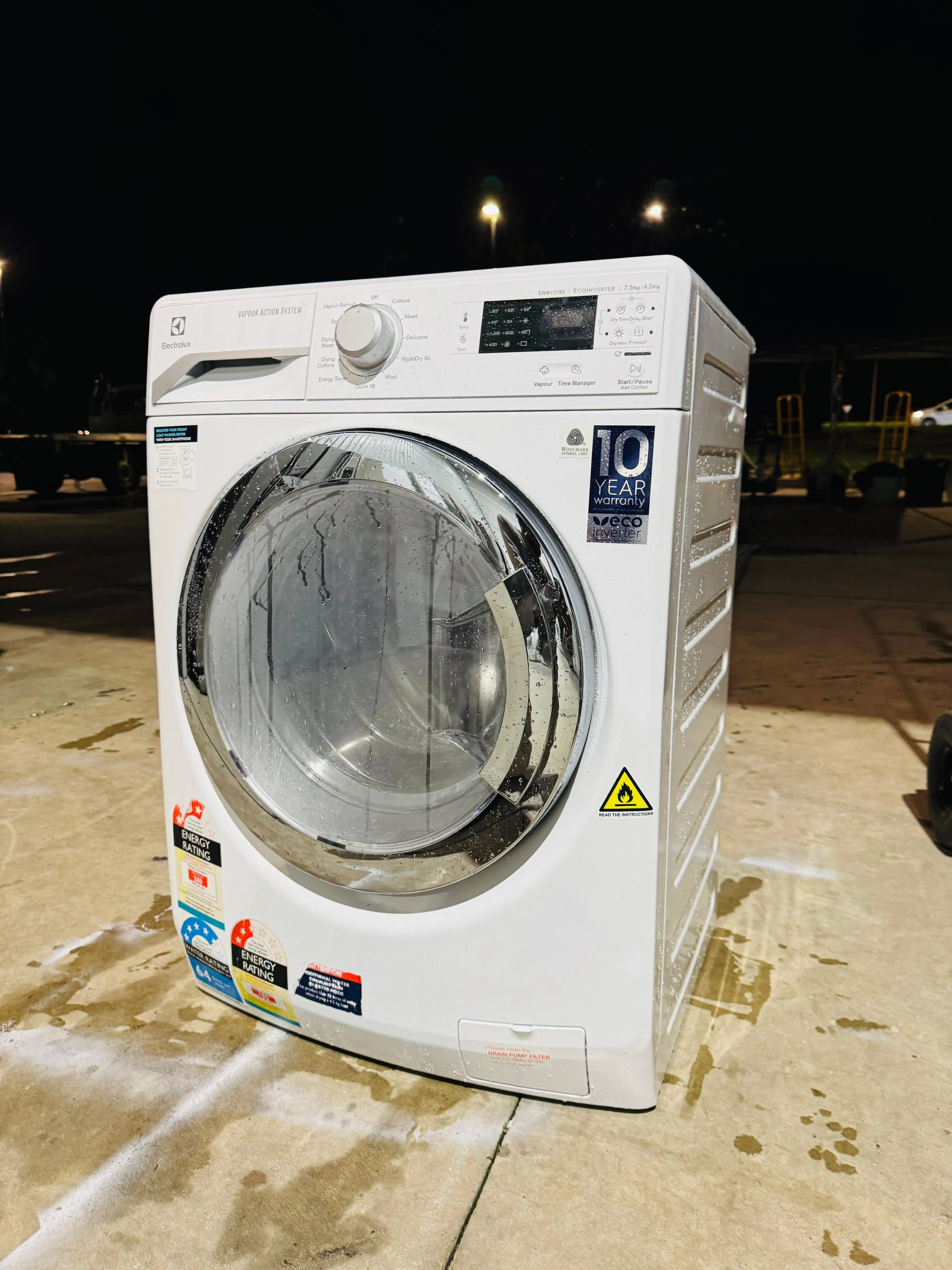 **ELECTROLUX 7.5 KGS FRONT LOADER WASHING MACHINE**