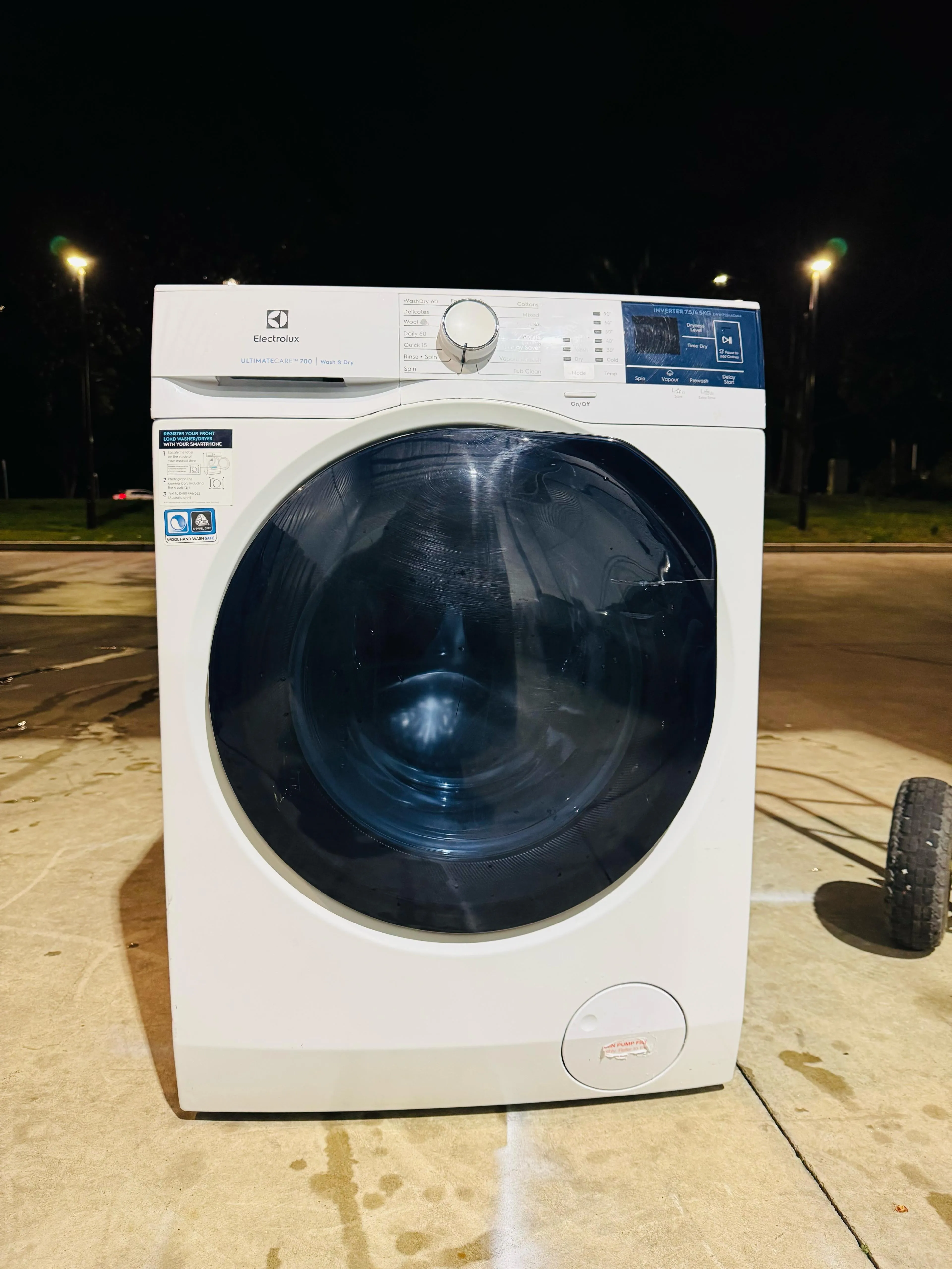 **ELECTROLUX 7.5 KGS FRONT LOADER WASHING MACHINE**