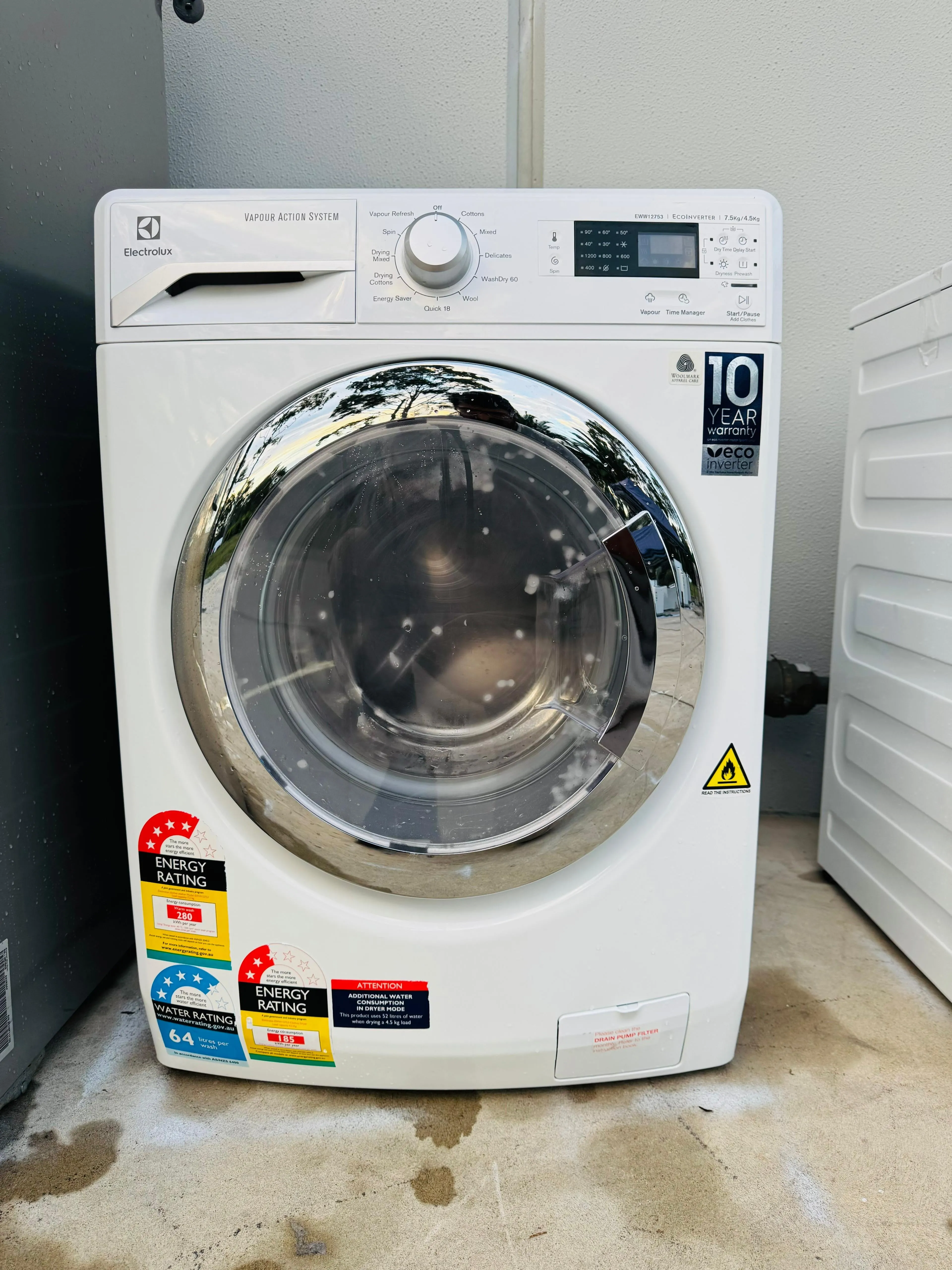 **ELECTROLUX 7.5 KGS FRONT LOADER WASHING MACHINE**