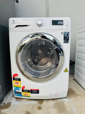 **ELECTROLUX 7.5 KGS FRONT LOADER WASHING MACHINE**