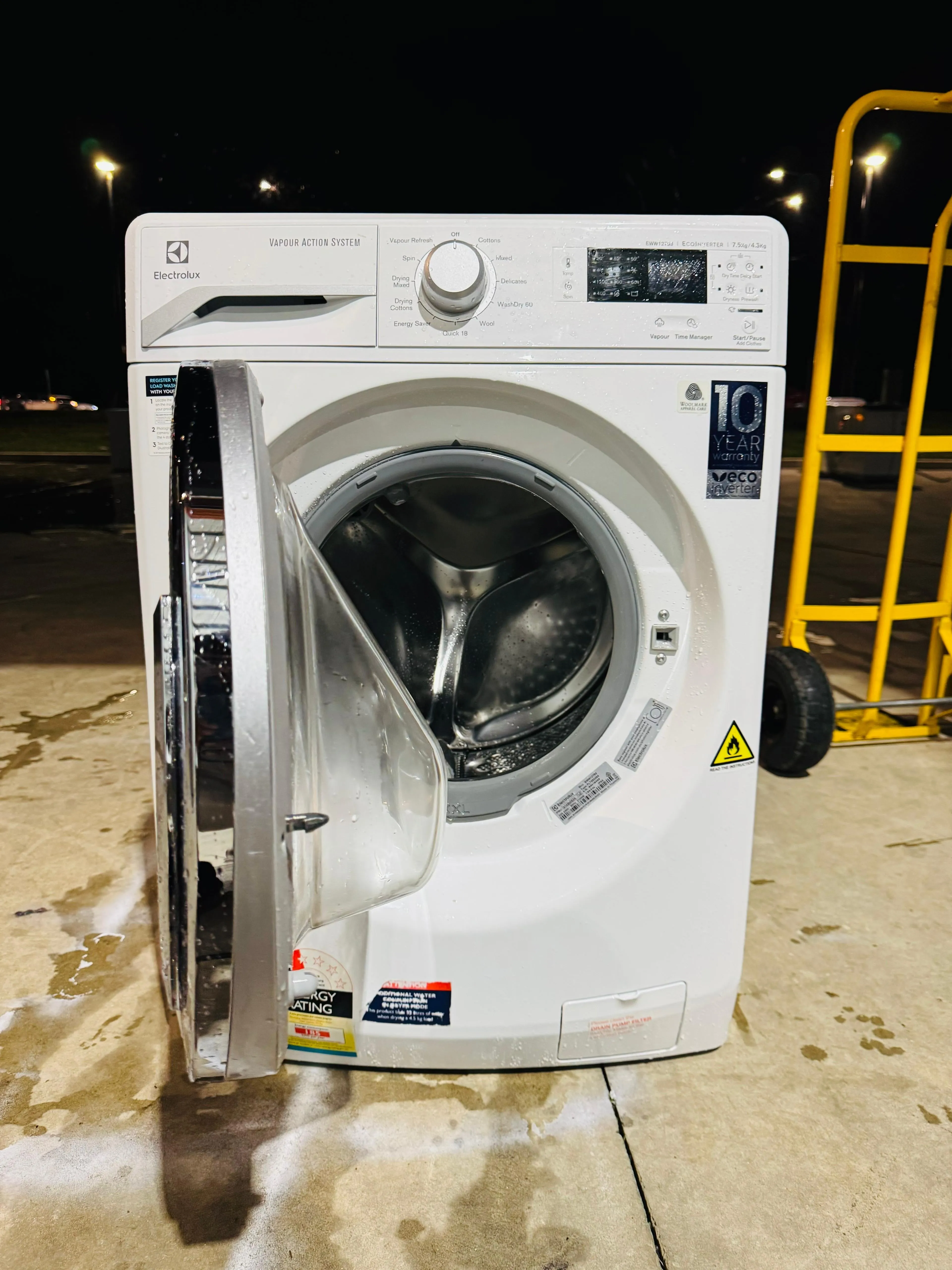 **ELECTROLUX 7.5 KGS FRONT LOADER WASHING MACHINE**