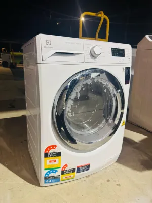 **ELECTROLUX 7.5 KGS FRONT LOADER WASHING MACHINE**