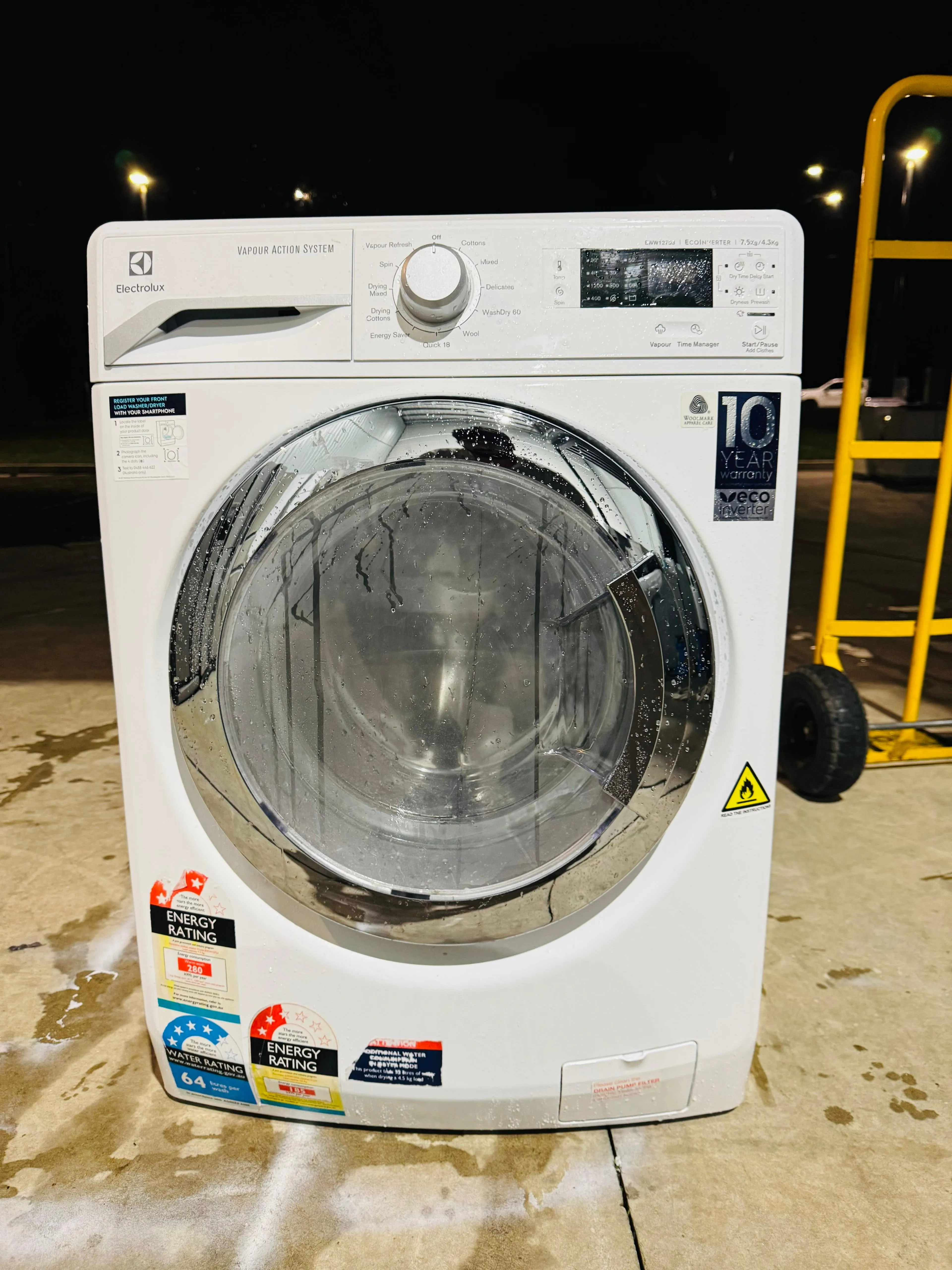 **ELECTROLUX 7.5 KGS FRONT LOADER WASHING MACHINE**