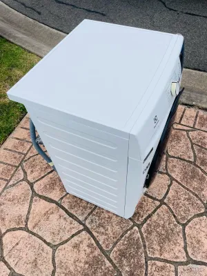 **ELECTROLUX 7.5 KGS WASHER & 4.5 KGS DRYER COMBO**