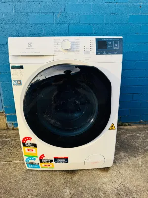 **ELECTROLUX 7.5KGS FRONT LOADER WASHING MACHINE & 4.5 KGS DRYER COMBO**