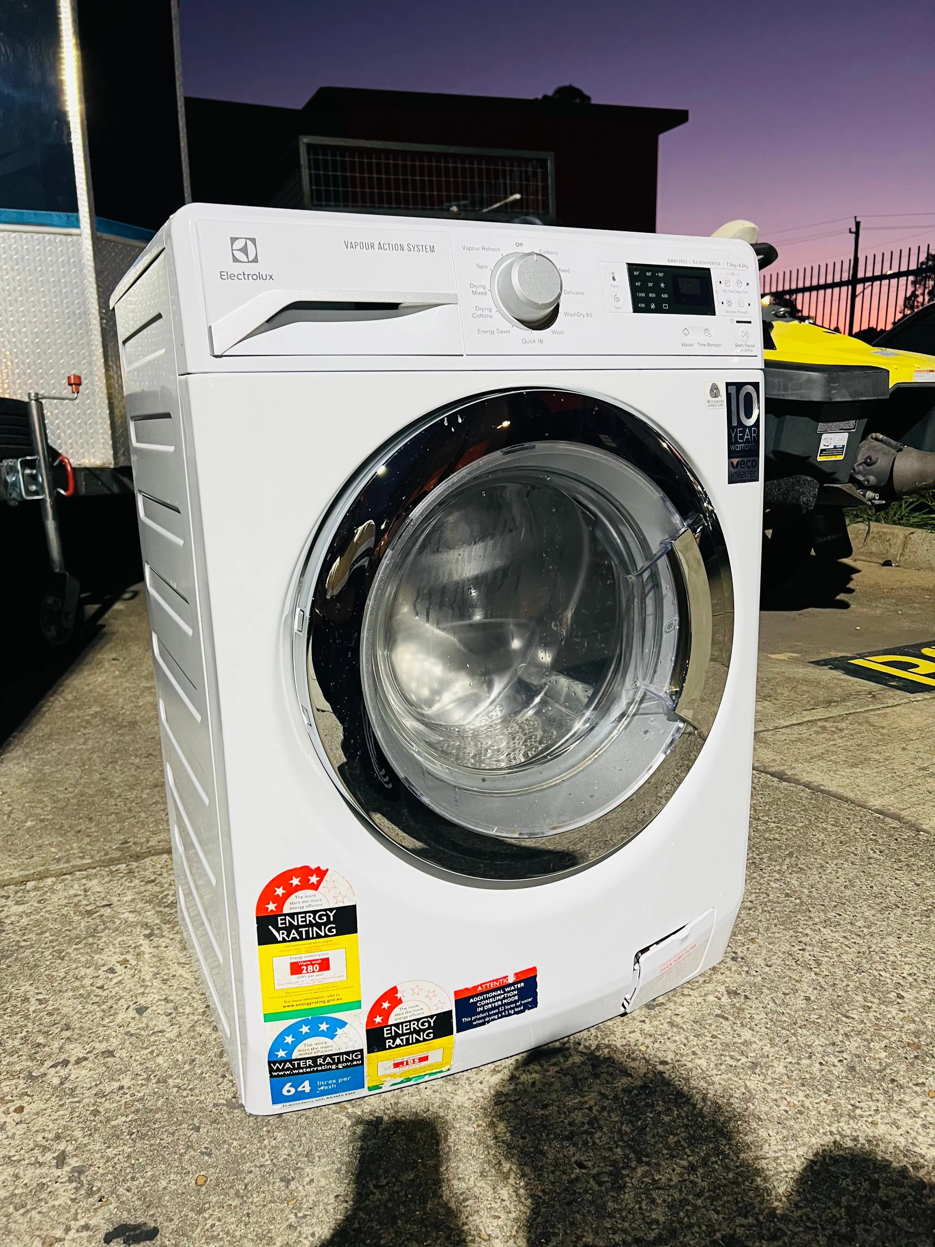 **ELECTROLUX 7.5KGS FRONT LOADER WASHING MACHINE & 4.5 KGS DRYER COMBO**