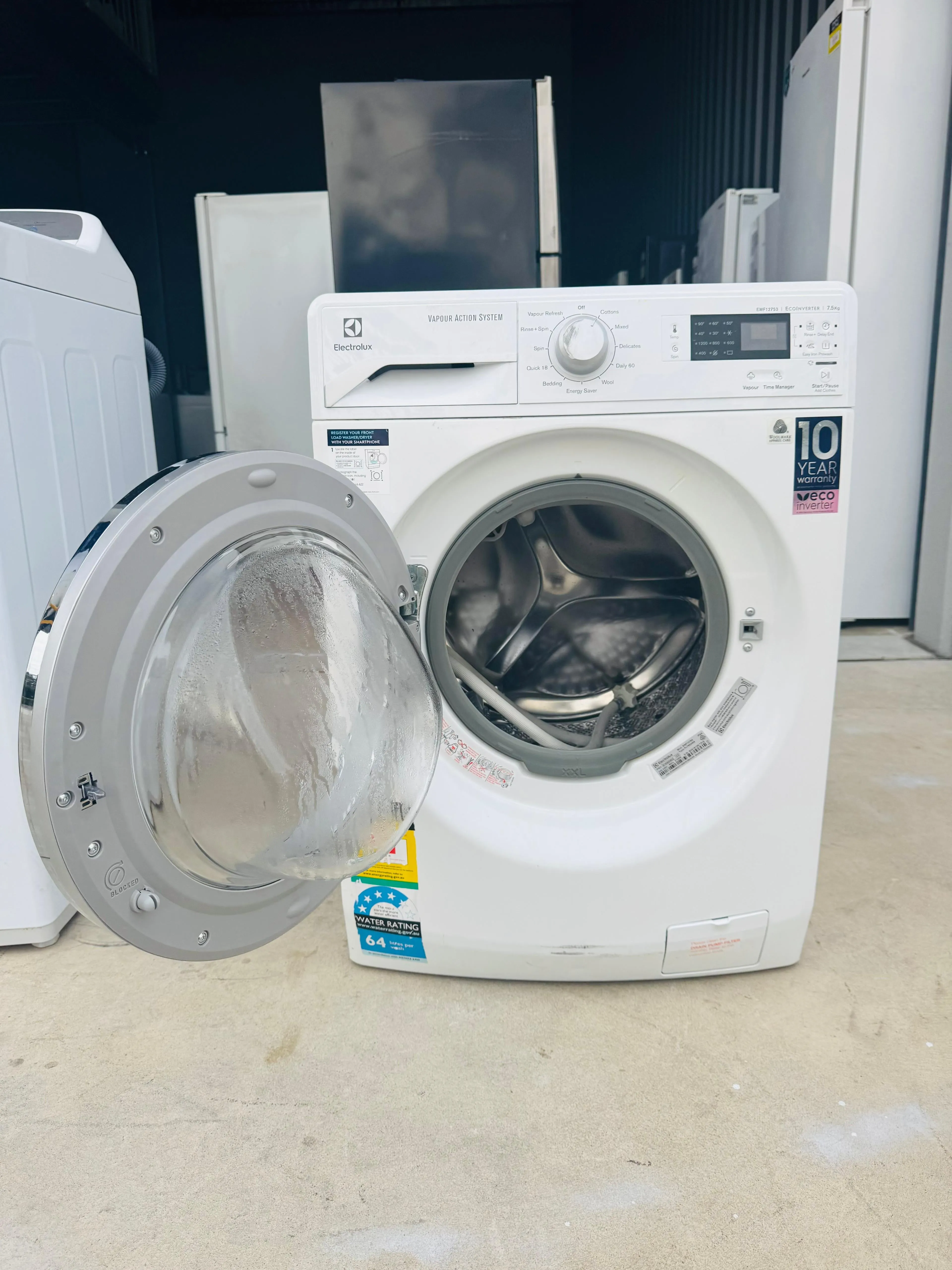 **ELECTROLUX 7.5KGS FRONT LOADER WASHING MACHINE**