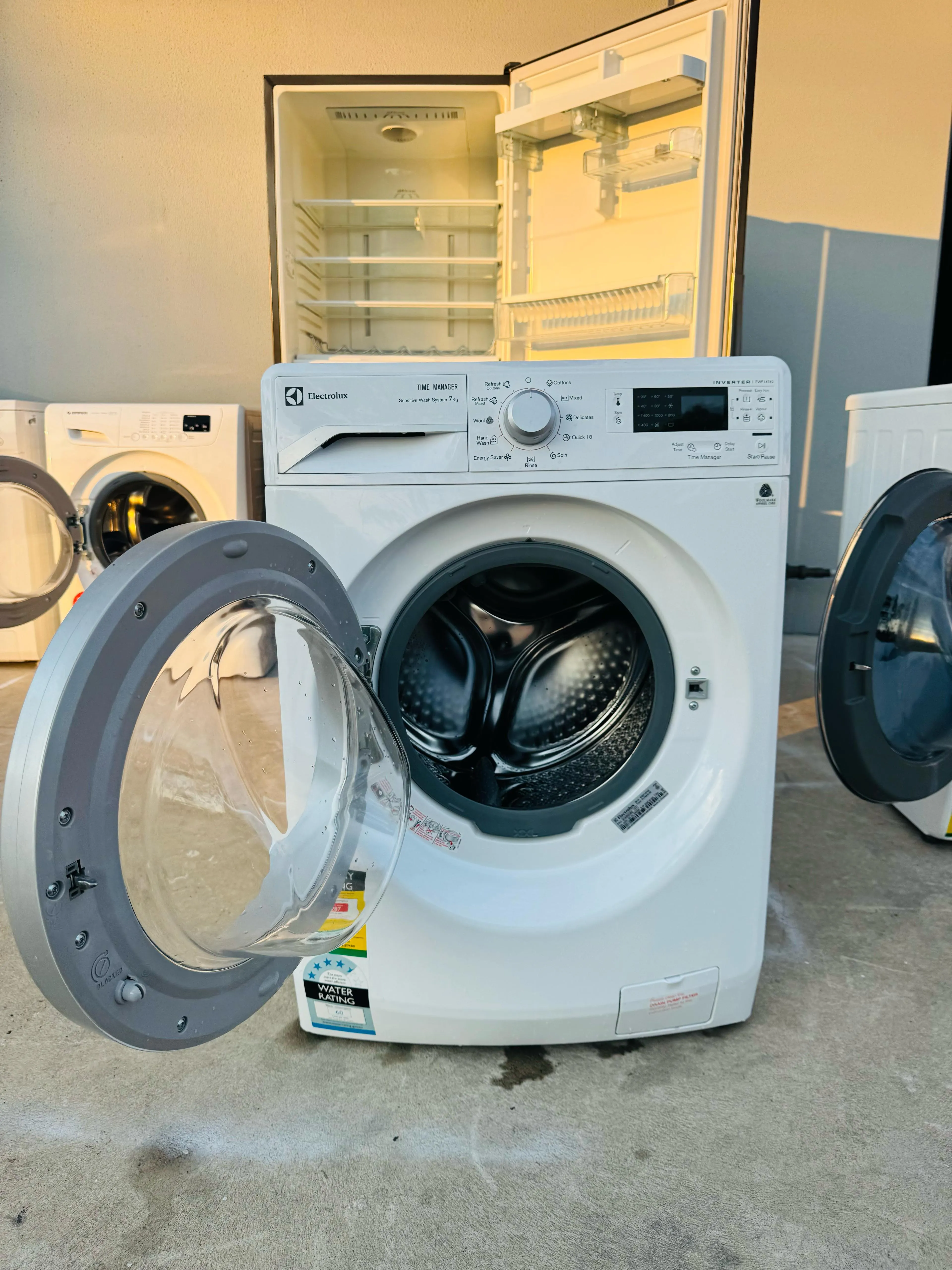 *ELECTROLUX 7KGS FRONT LOADER WASHING MACHINE** FREE DELIVERY