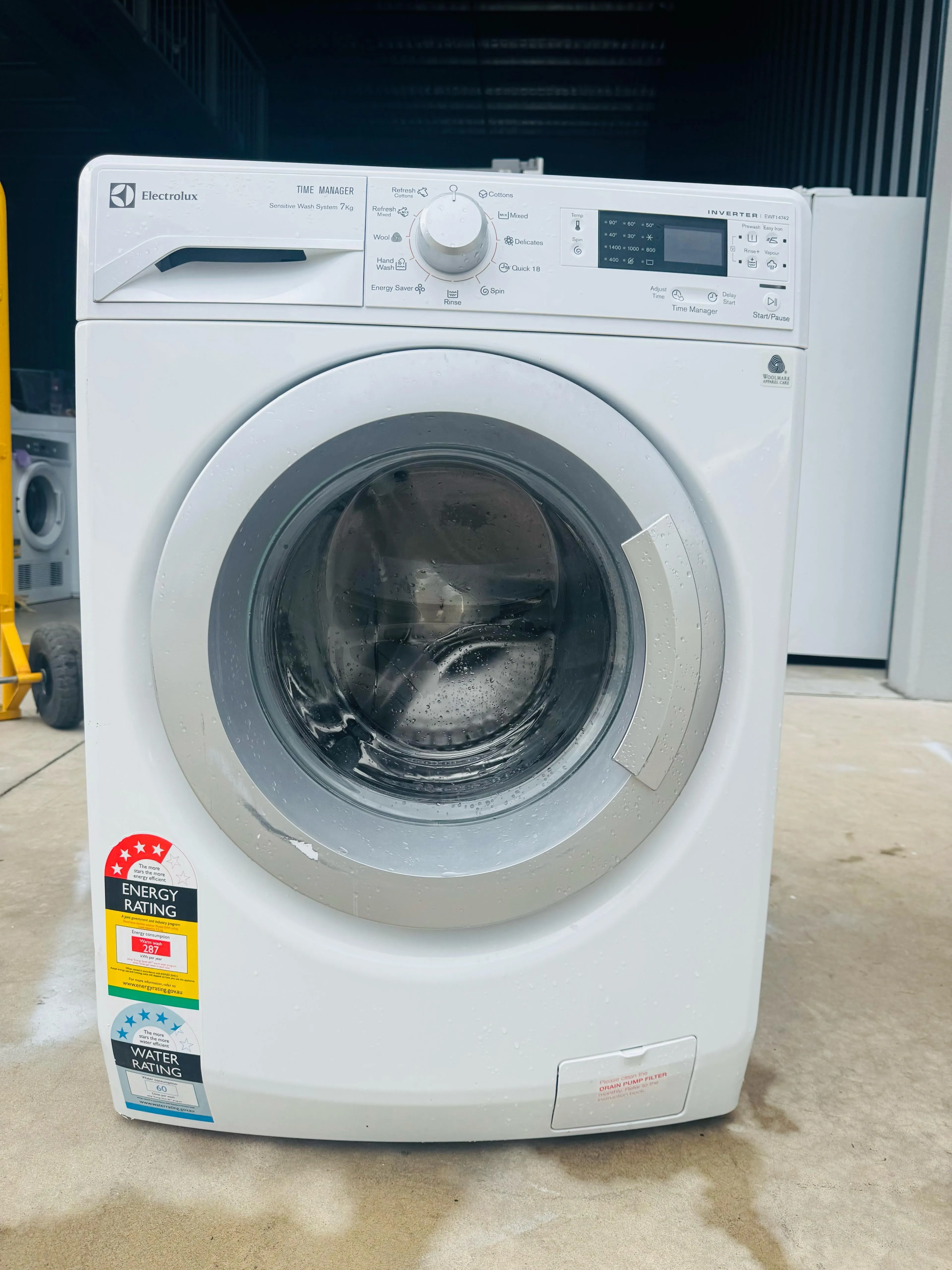 **ELECTROLUX 7KGS FRONT LOADER WASHING MACHINE**