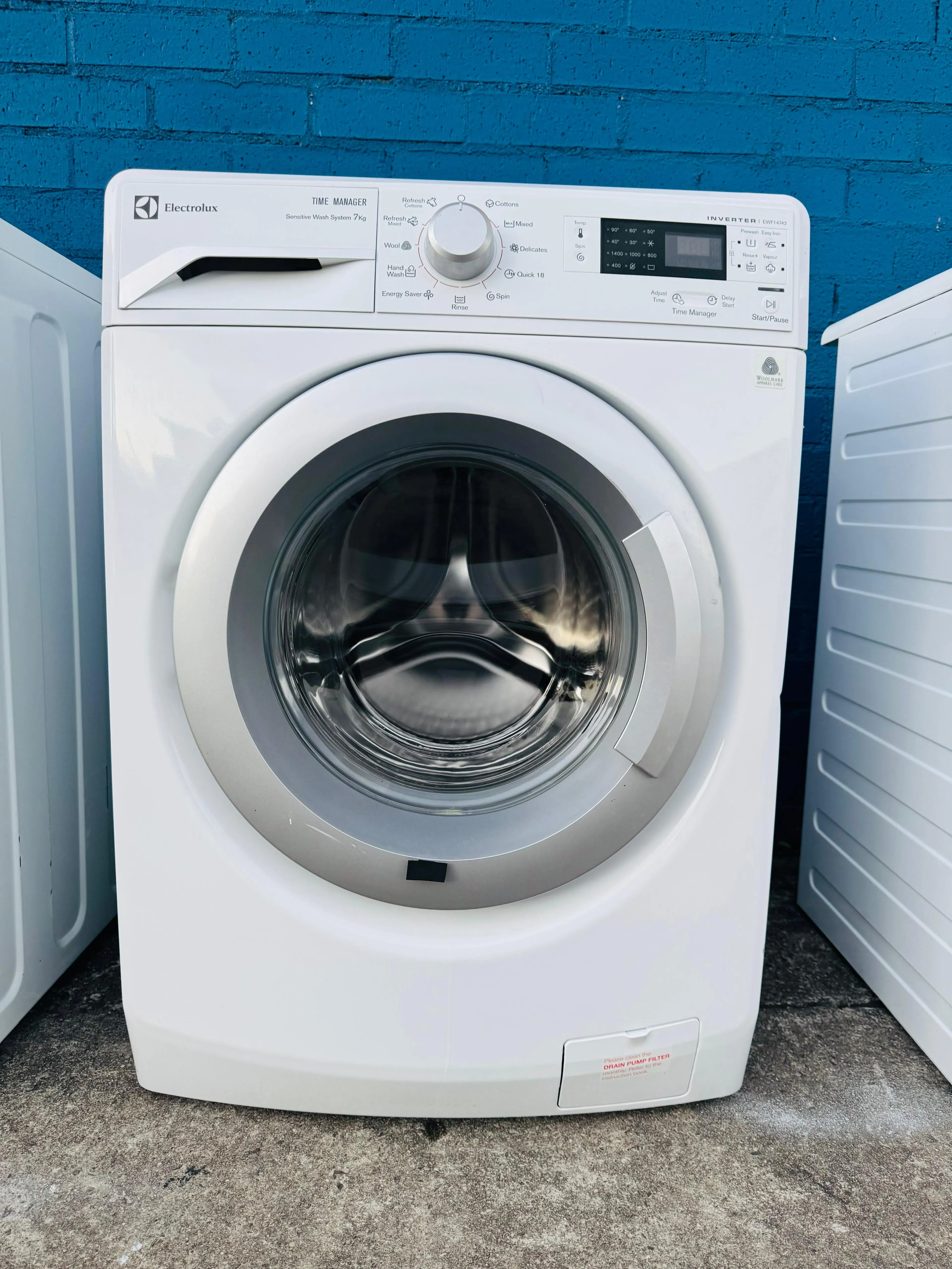 **ELECTROLUX 7KGS FRONT LOADER WASHING MACHINE**