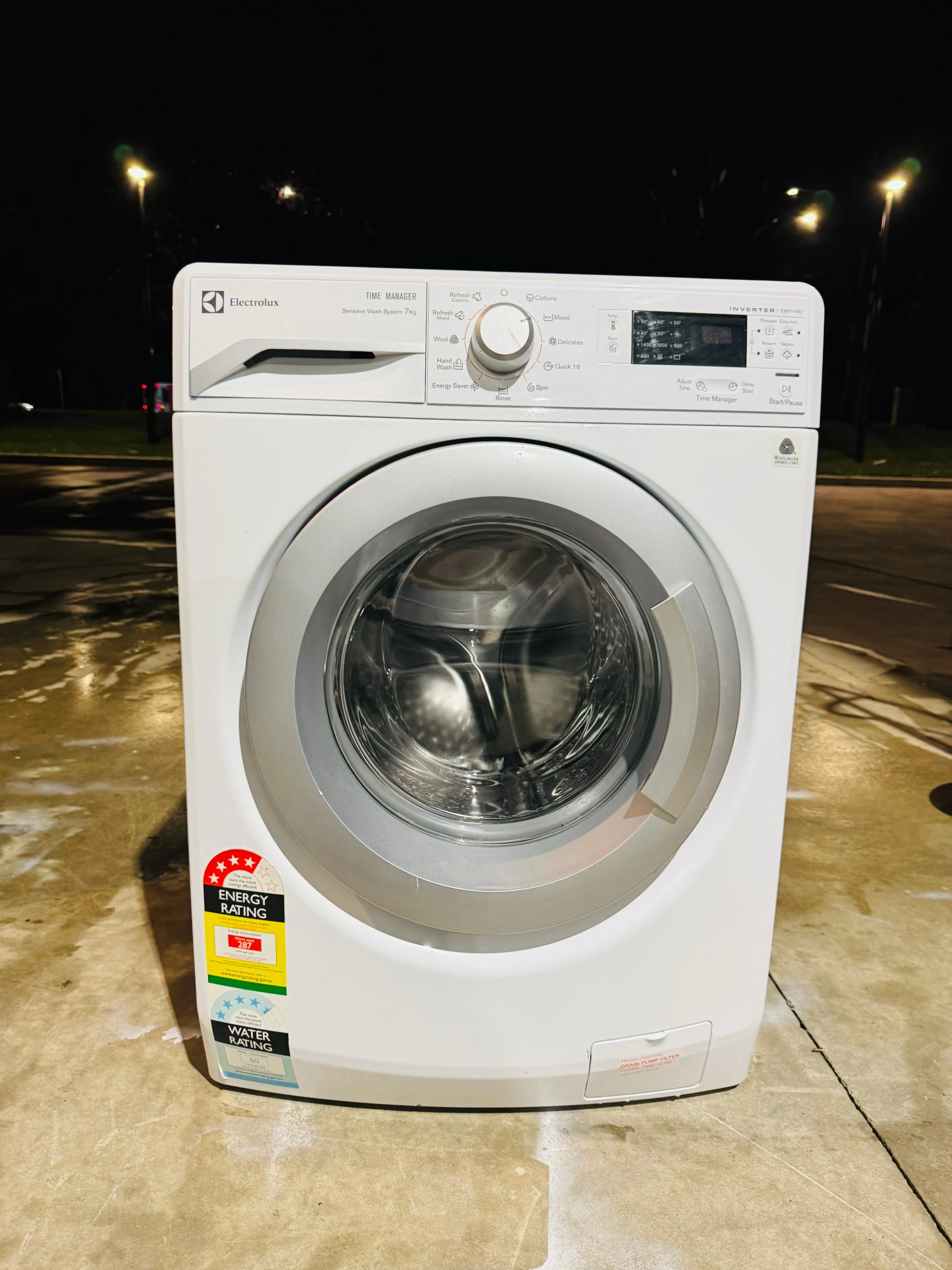**ELECTROLUX 7KGS FRONT LOADER WASHING MACHINE**