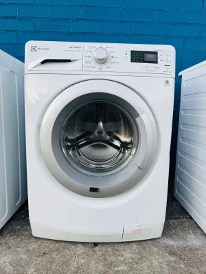 **ELECTROLUX 7KGS FRONT LOADER WASHING MACHINE**