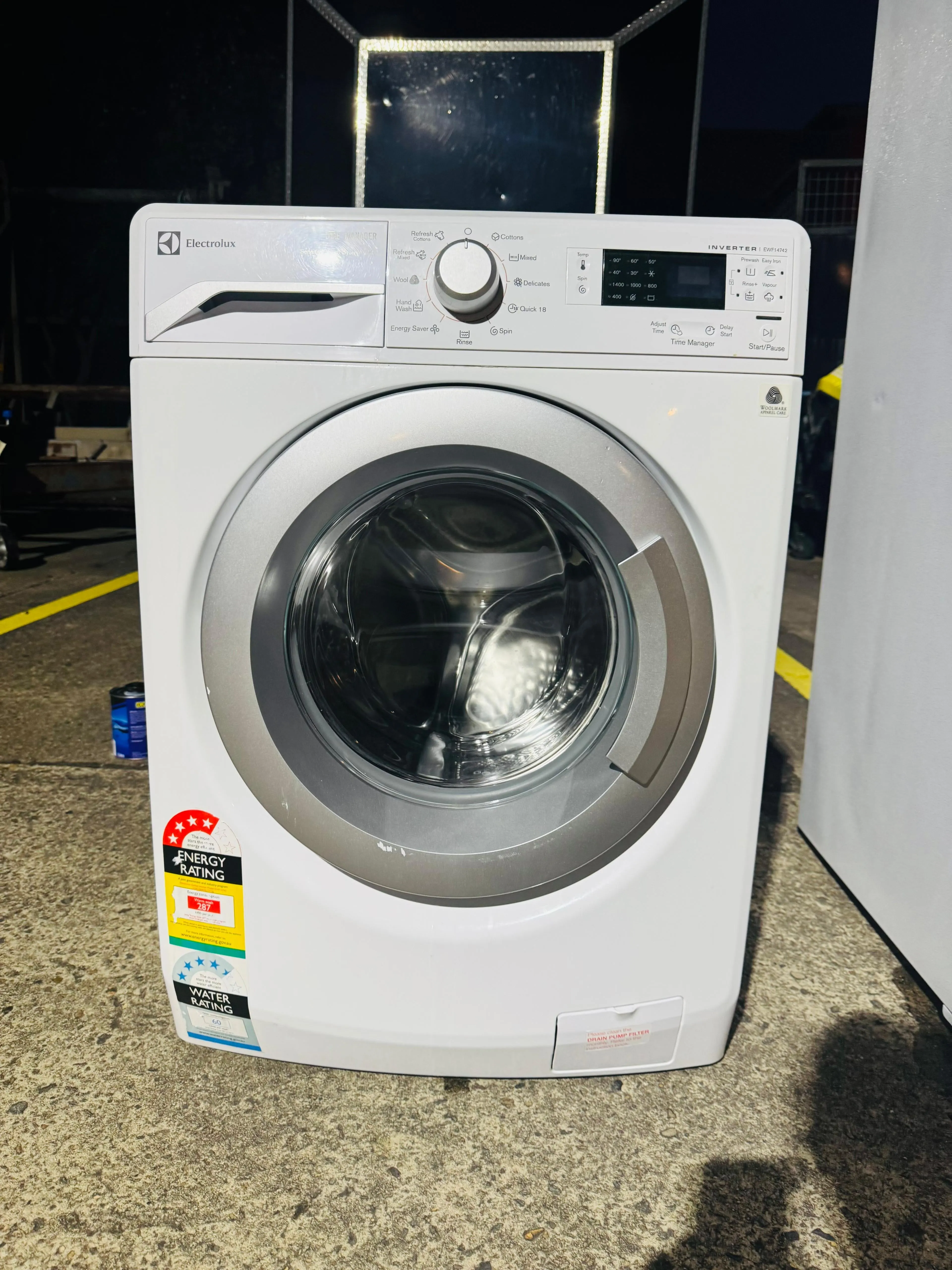 **ELECTROLUX 7KGS FRONT LOADER WASHING MACHINE**