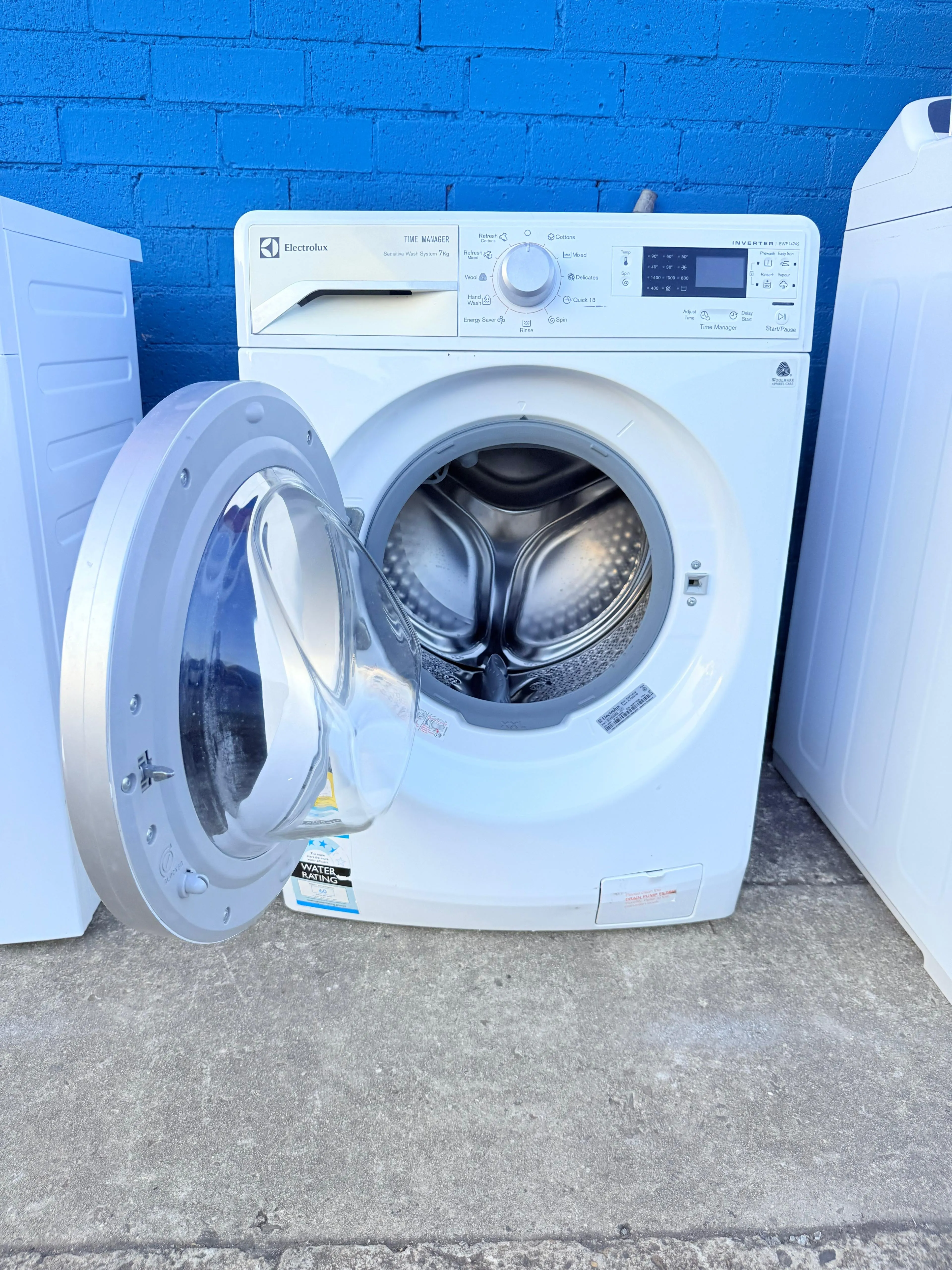 **ELECTROLUX 7KGS FRONT LOADER WASHING MACHINE**