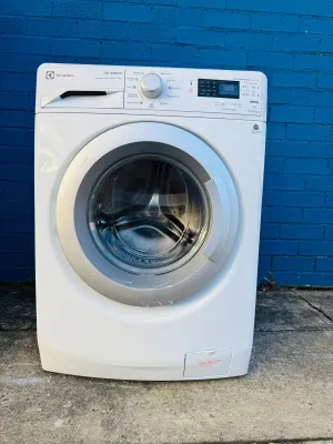 **ELECTROLUX 7KGS FRONT LOADER WASHING MACHINE**