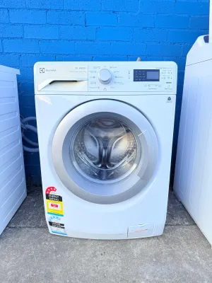 **ELECTROLUX 7KGS FRONT LOADER WASHING MACHINE**