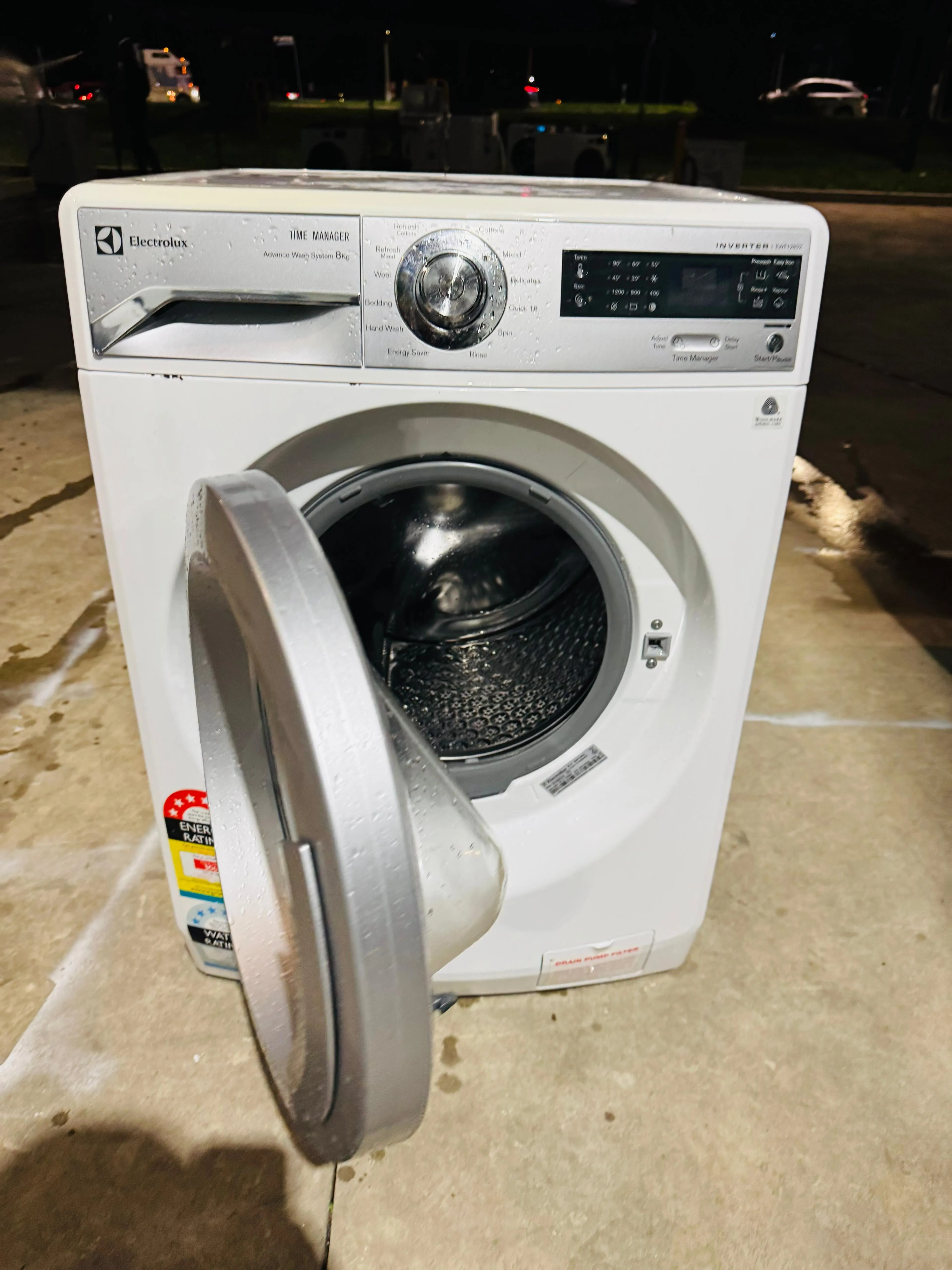 **ELECTROLUX 8 KGS FRONT LOADER WASHING MACHINE**