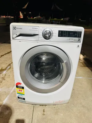 **ELECTROLUX 8 KGS FRONT LOADER WASHING MACHINE**