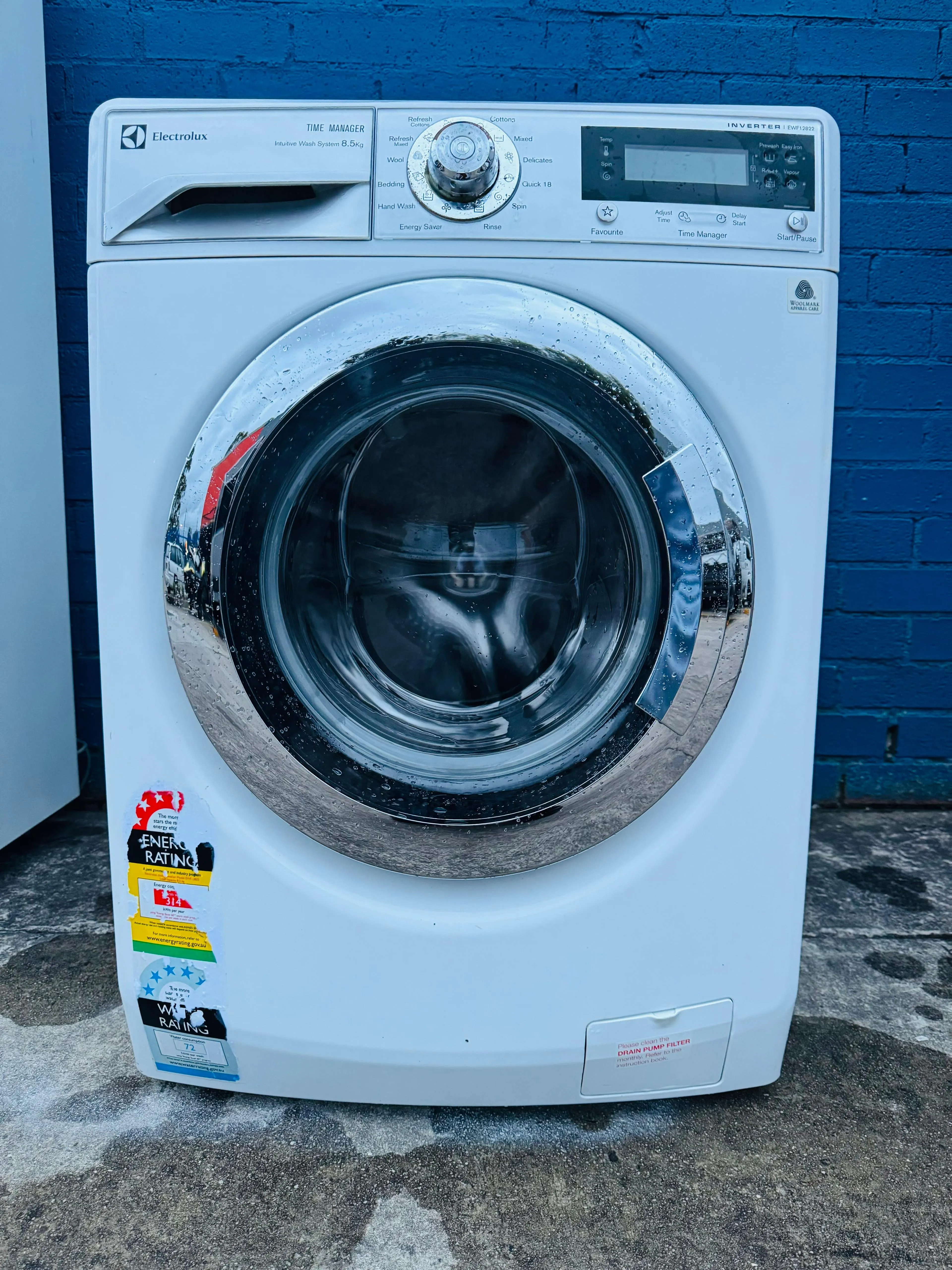 **ELECTROLUX 8.5KGS FRONT LOADER WASHING MACHINE**