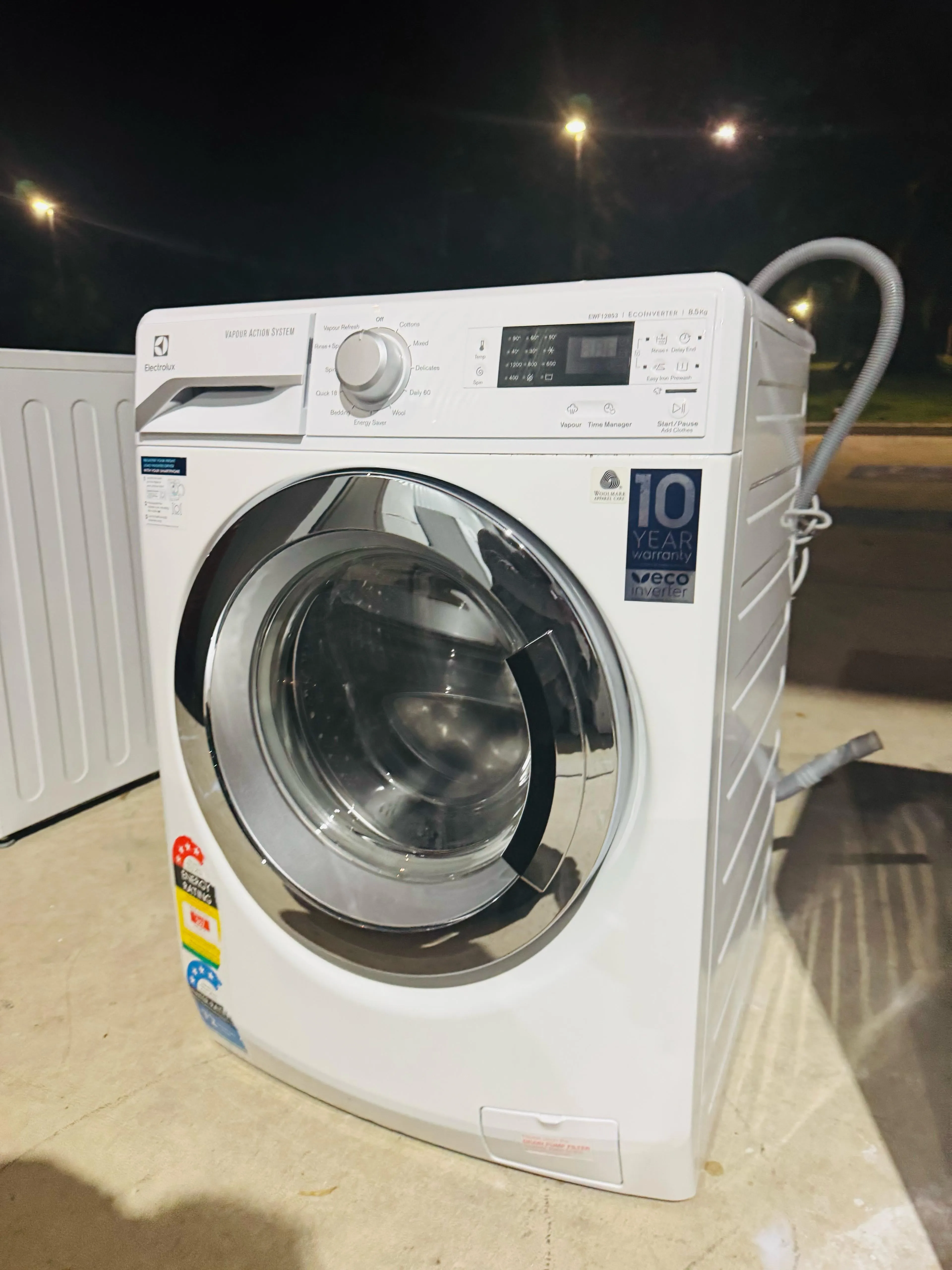 **ELECTROLUX 8.5KGS FRONT LOADER WASHING MACHINE**