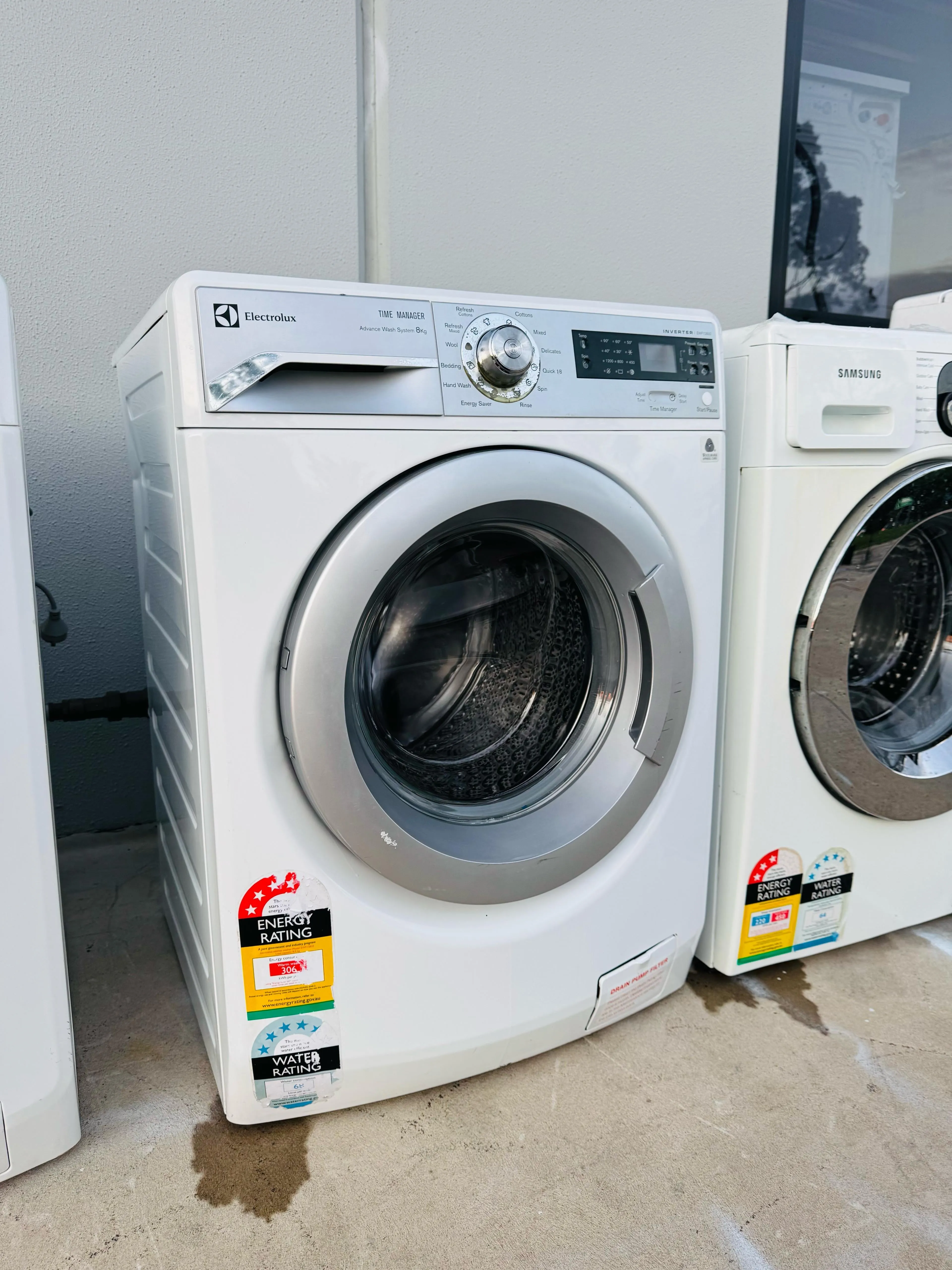 **ELECTROLUX 8KGS FRONT LOADER WASHING MACHINE**