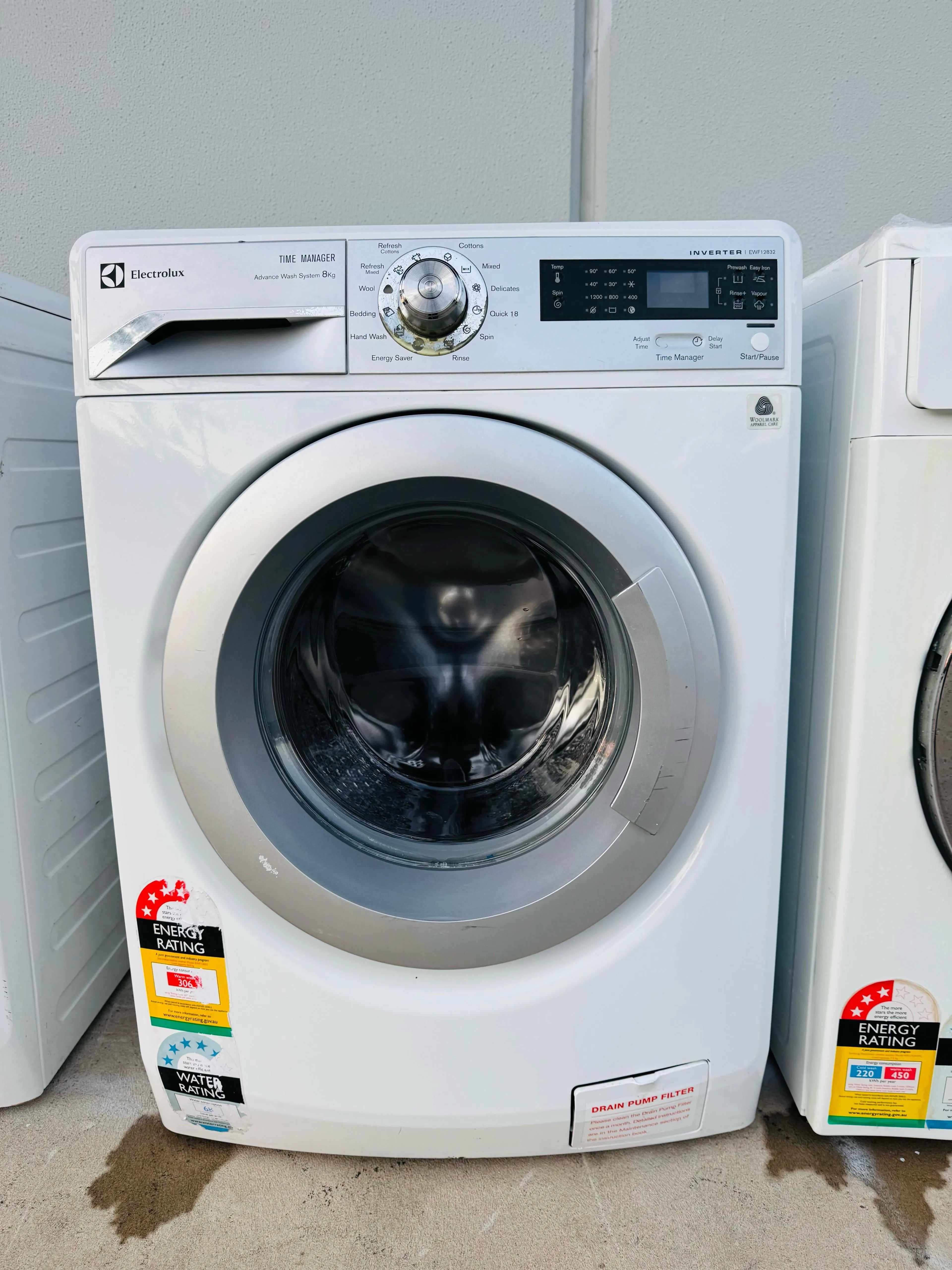 **ELECTROLUX 8KGS FRONT LOADER WASHING MACHINE**