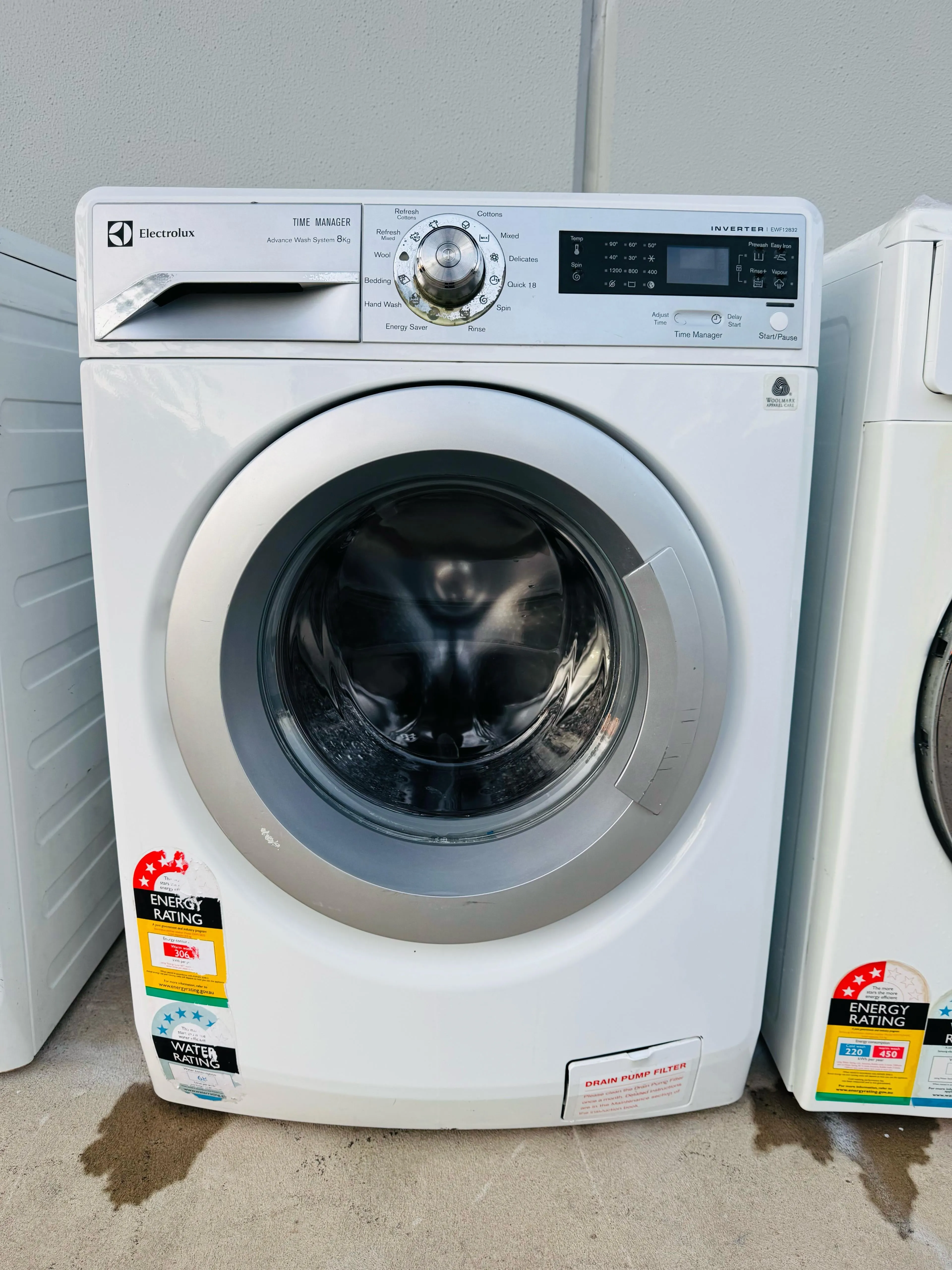 **ELECTROLUX 8KGS FRONT LOADER WASHING MACHINE**