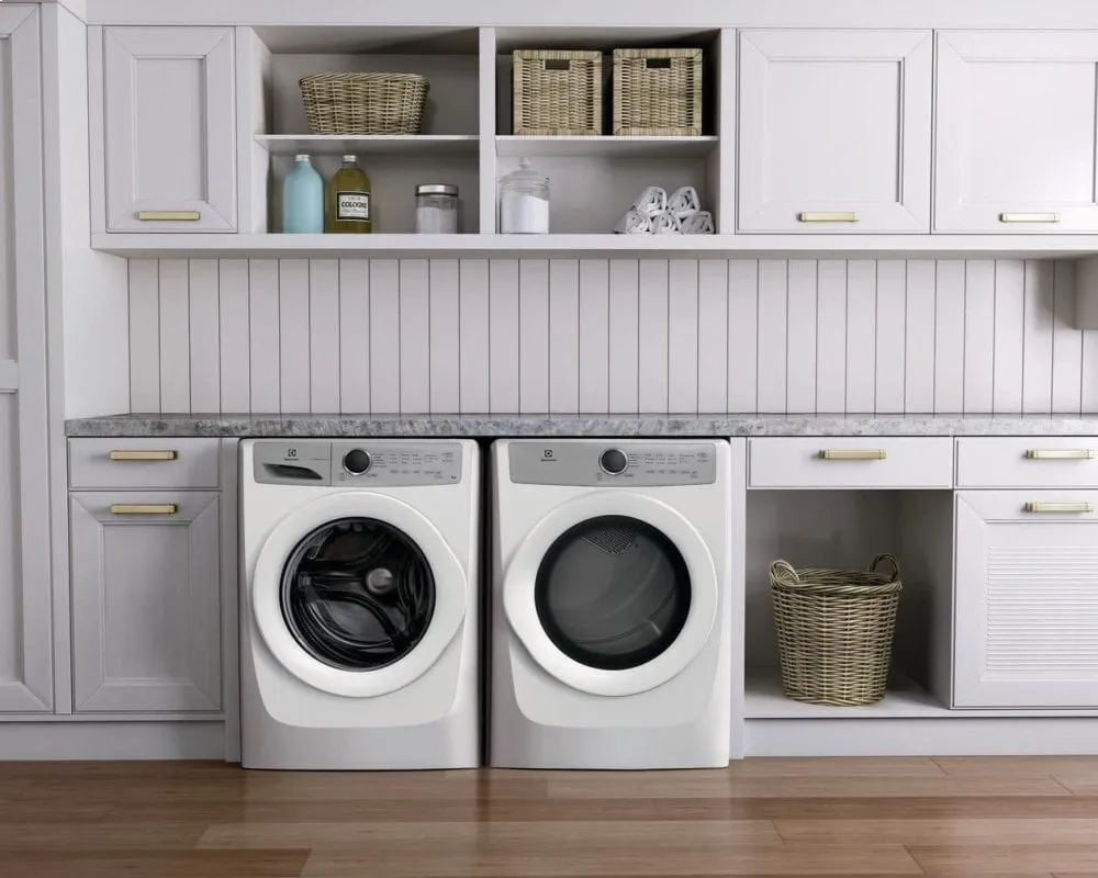 Electrolux EFDG317TIW Front Load Gas Dryer With 5 Cycles - 8.0 Cu. Ft.