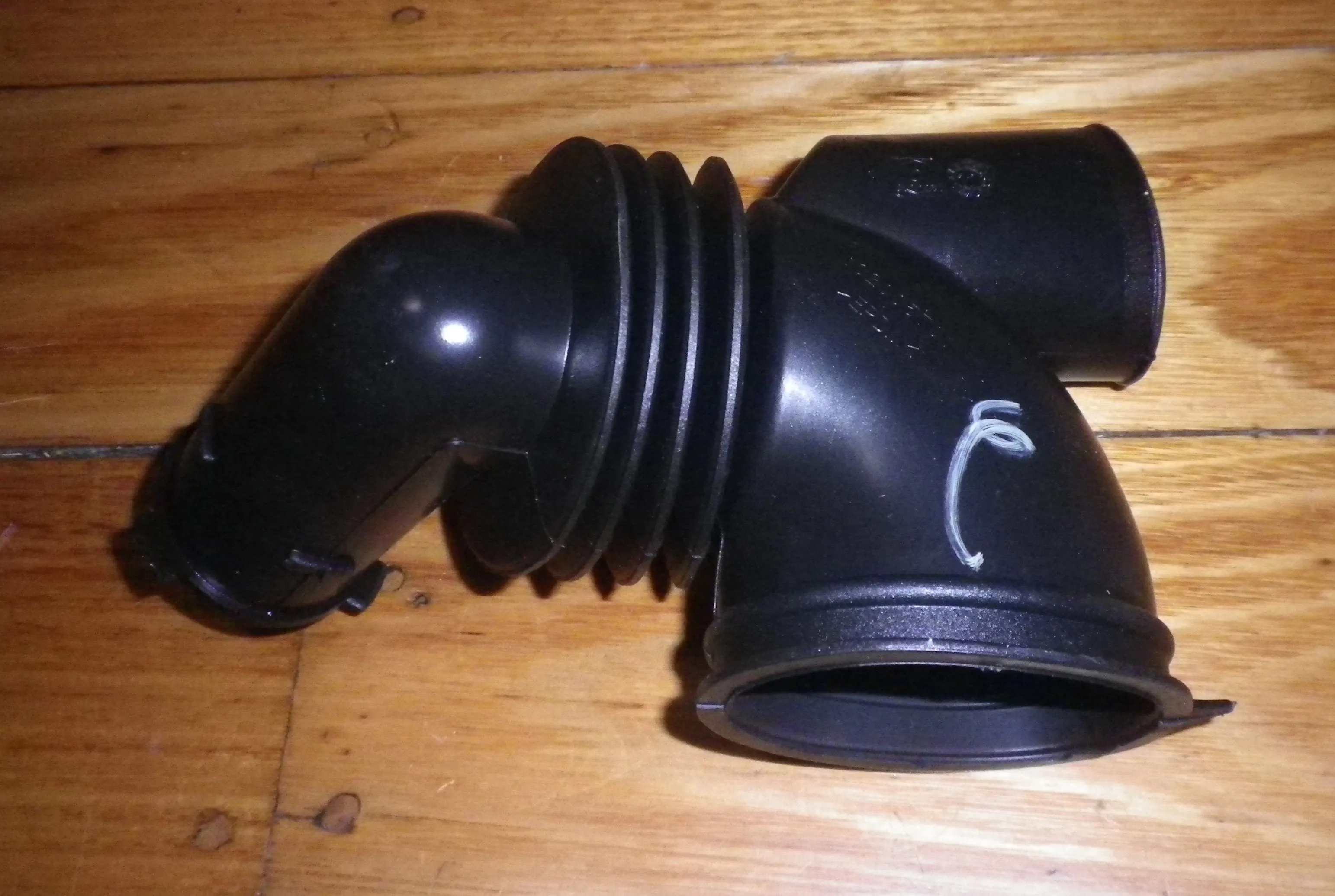 Electrolux EW1055F Frontload Washer Tub Sump Bellows Hose - Part # 1320057001