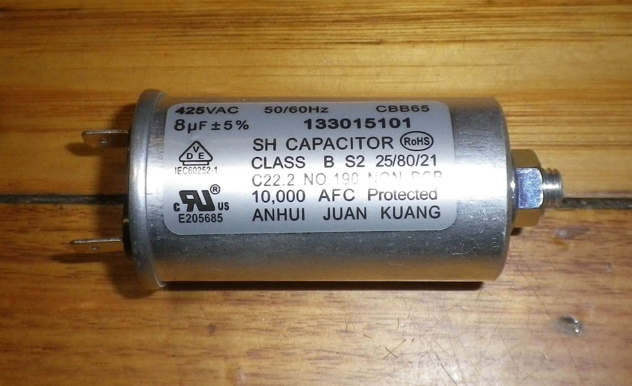 Electrolux, Simpson Dryer 8uF 425Volt Motor Start/Run Capacitor - Part # 8581330151011