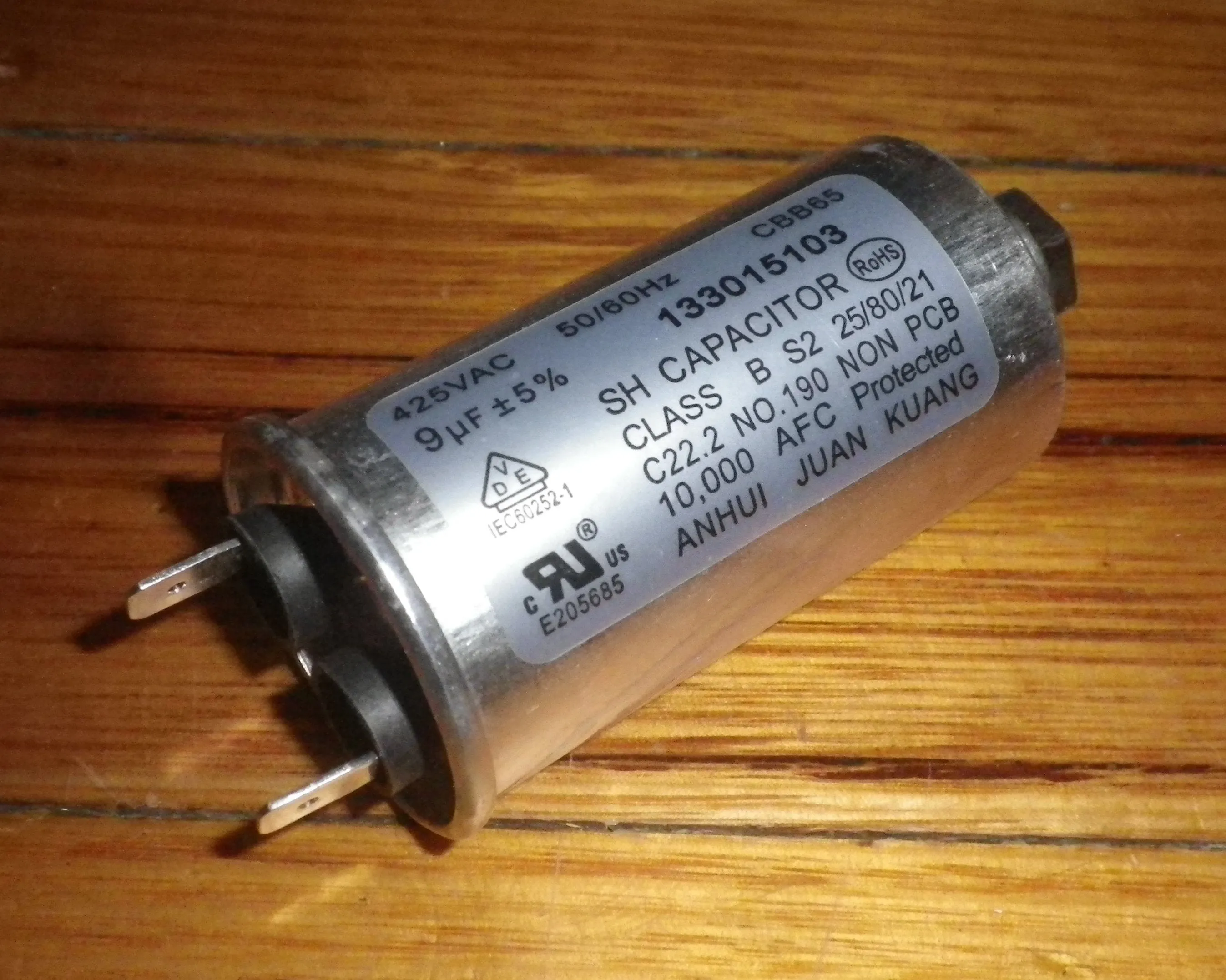 Electrolux, Simpson Dryer 9uF 425Volt Motor Start/Run Capacitor - Part # 8581330151037