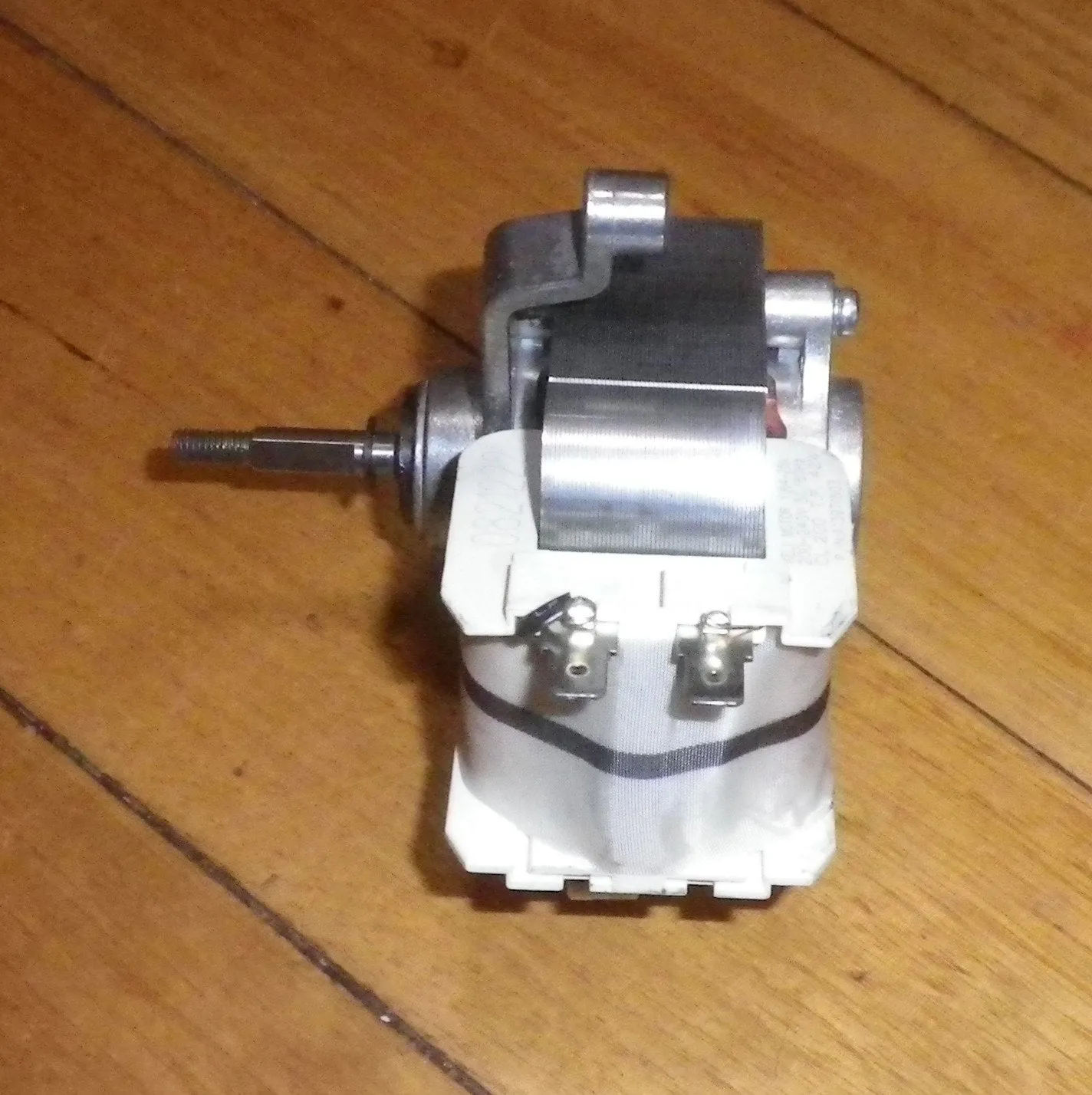 Electrolux, Westinghouse F/L Washer/Dryer Fan Motor - Slight Damage - Part # 140139715035