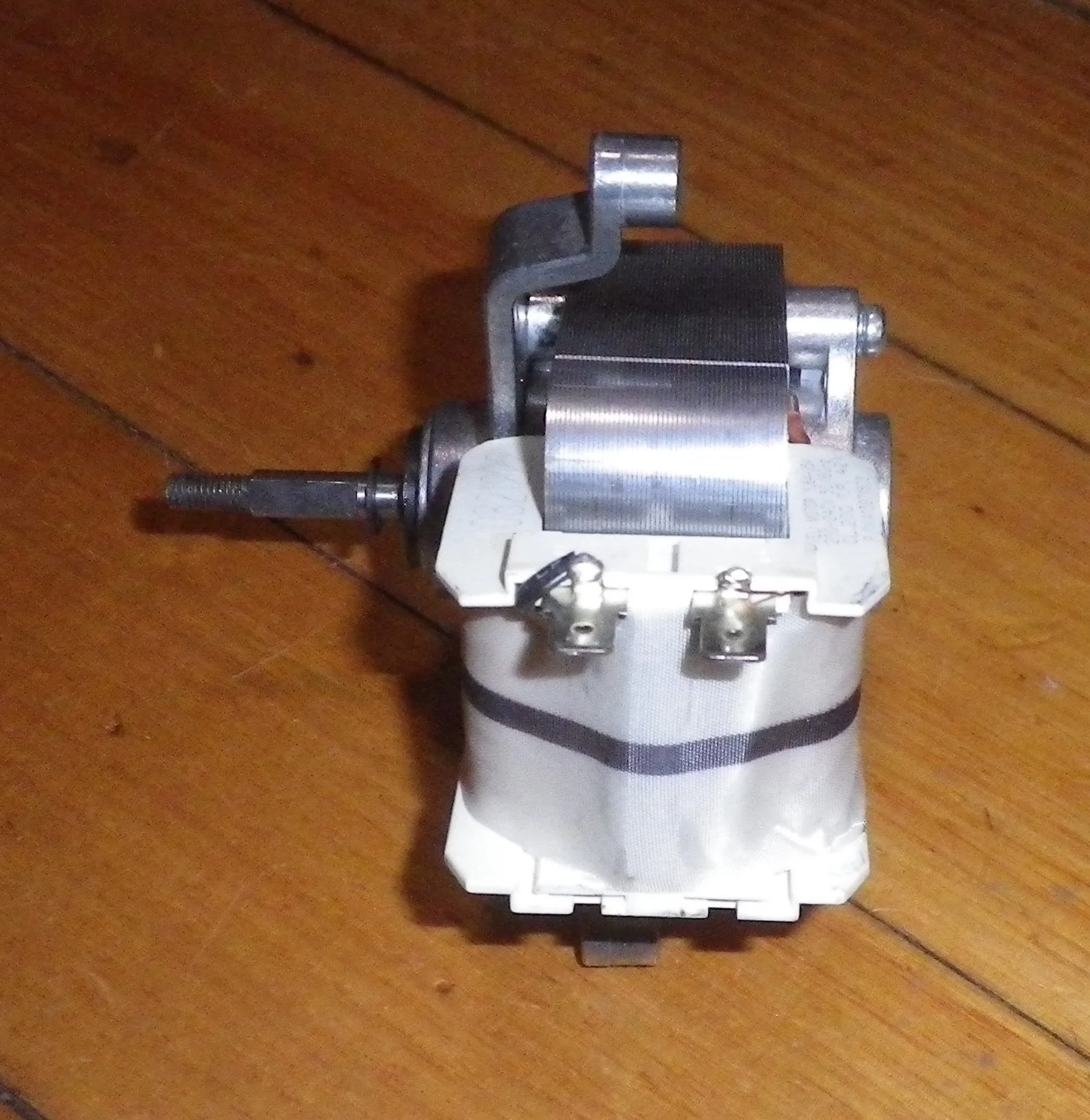 Electrolux, Westinghouse F/L Washer/Dryer Fan Motor - Slight Damage - Part # 140139715035