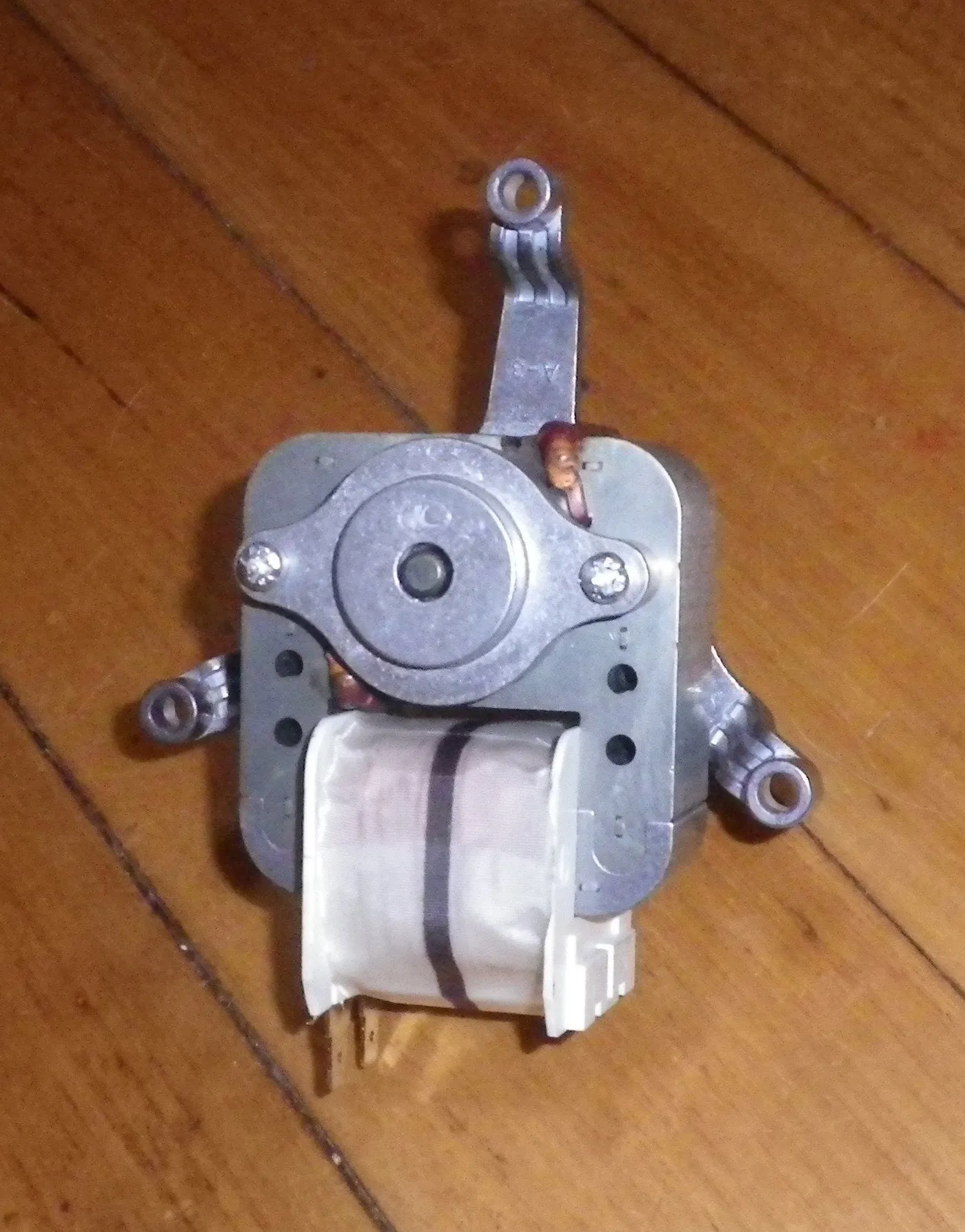 Electrolux, Westinghouse F/L Washer/Dryer Fan Motor - Slight Damage - Part # 140139715035