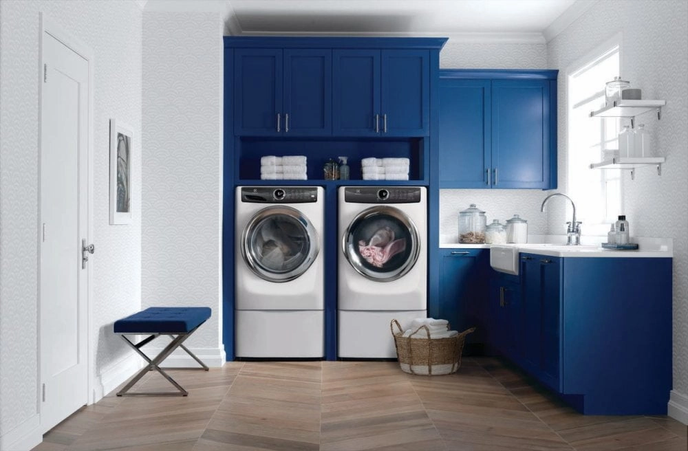 Electrolux EFME527UIW Front Load Perfect Steam&#8482; Electric Dryer With Luxcare Dry And Instant Refresh - 8.0 Cu. Ft.