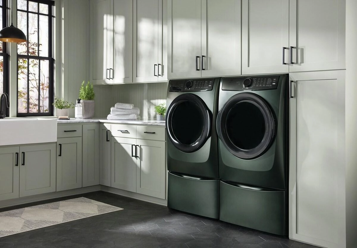 Electrolux ELFE7738AA Electrolux Front Load Perfect Steam&#8482; Electric Dryer With Balanced Dry&#8482; And Instant Refresh - 8.0 Cu. Ft.