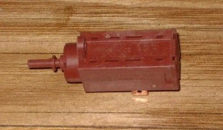 Eltek Thermo Actuator suits Maytag Neptune F/L W/M - Part # DWV101, 100331.07