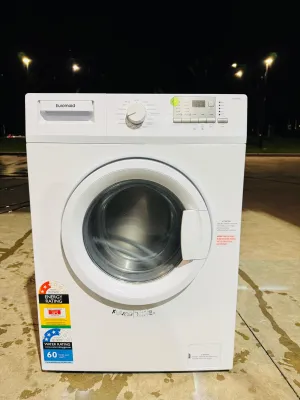 **EUROMAID 5 KGS FRONT LOADER WASHING MACHINE**