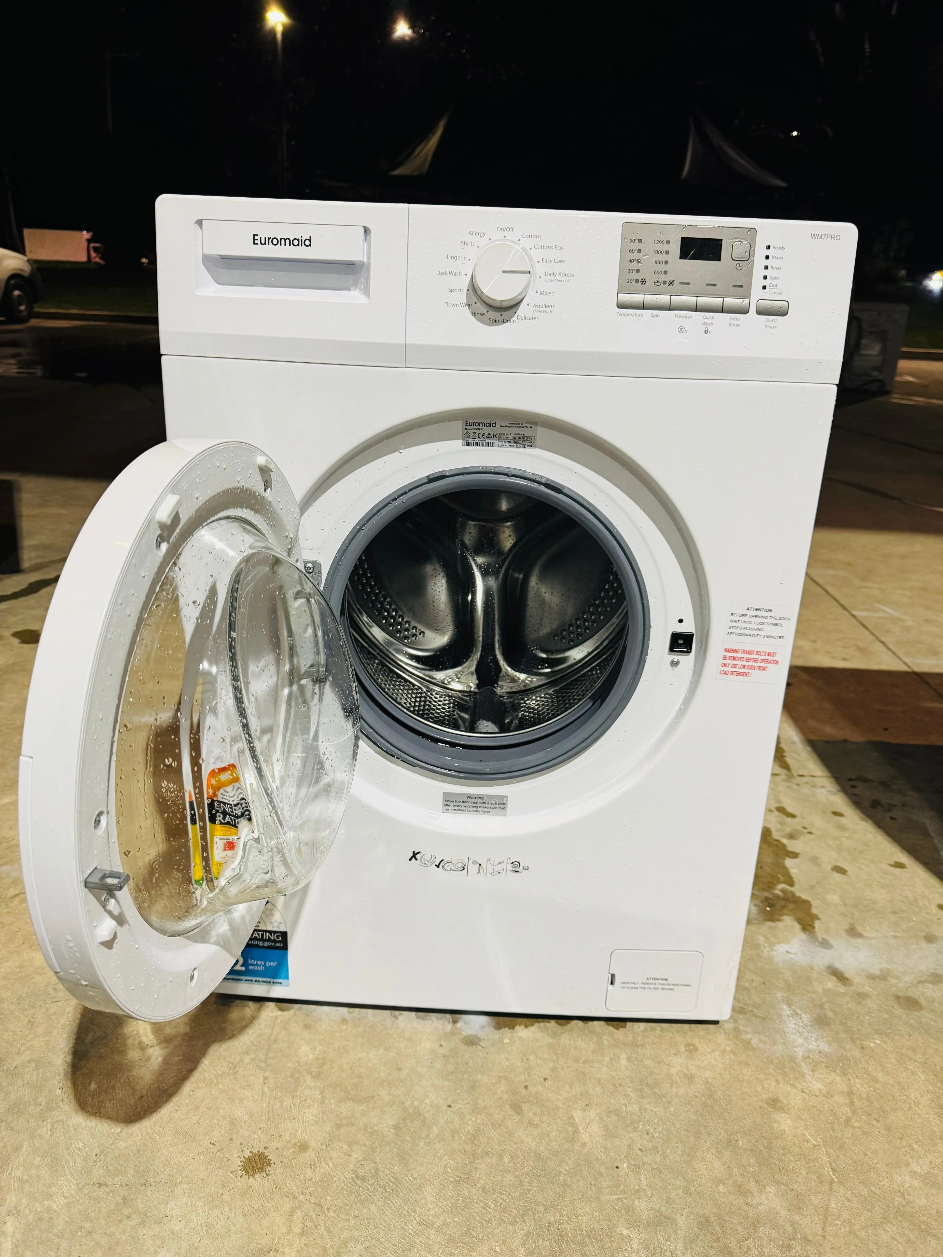 **EUROMAID 7 KGS FRONT LOADER WASHING MACHINE**