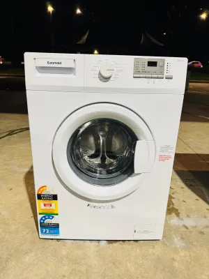 **EUROMAID 7 KGS FRONT LOADER WASHING MACHINE**